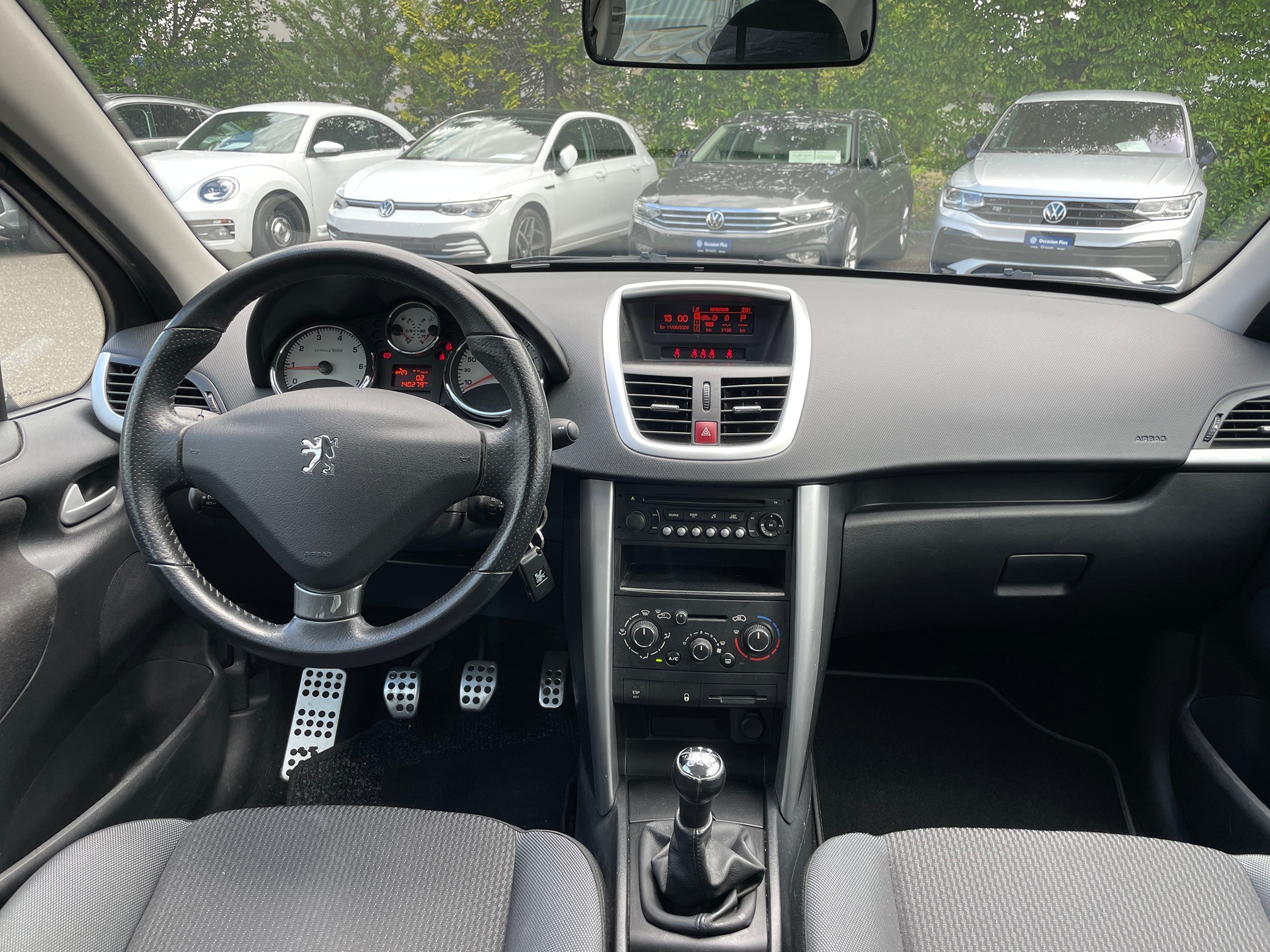 PEUGEOT 207 1.4i 16V — zdjęcie 15