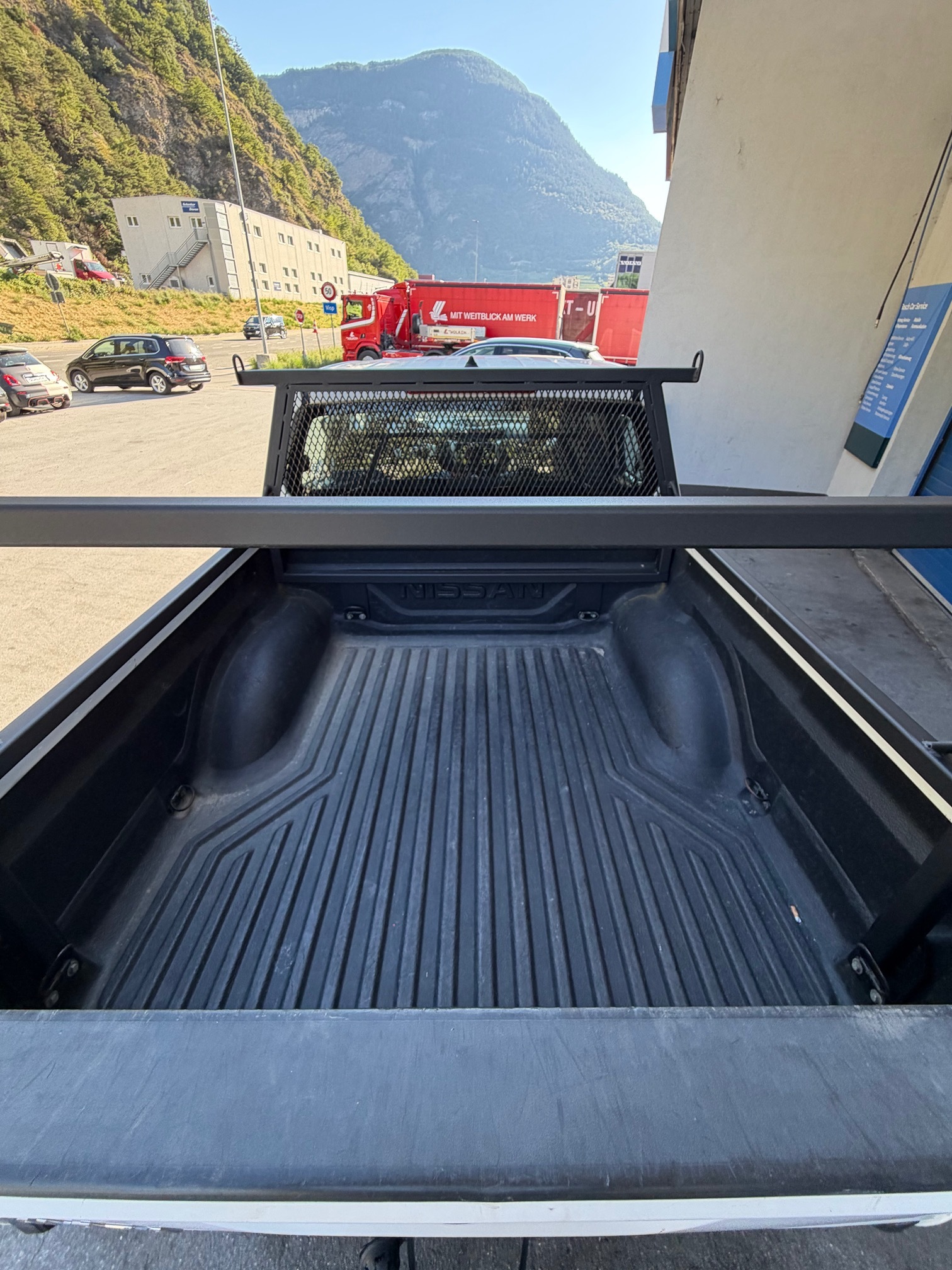NISSAN Navara DC — zdjęcie 15