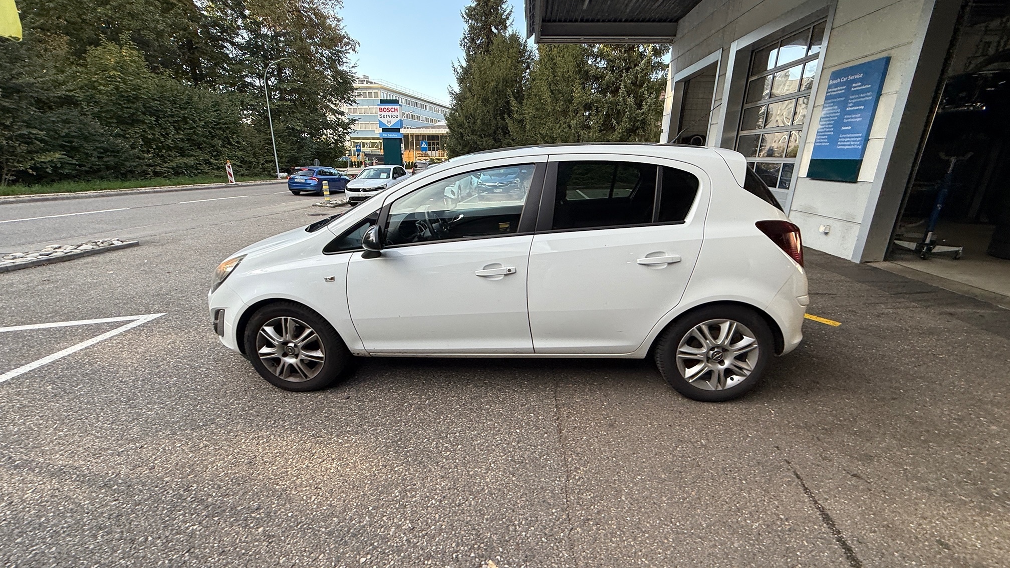 OPEL Corsa D 14 — zdjęcie 4