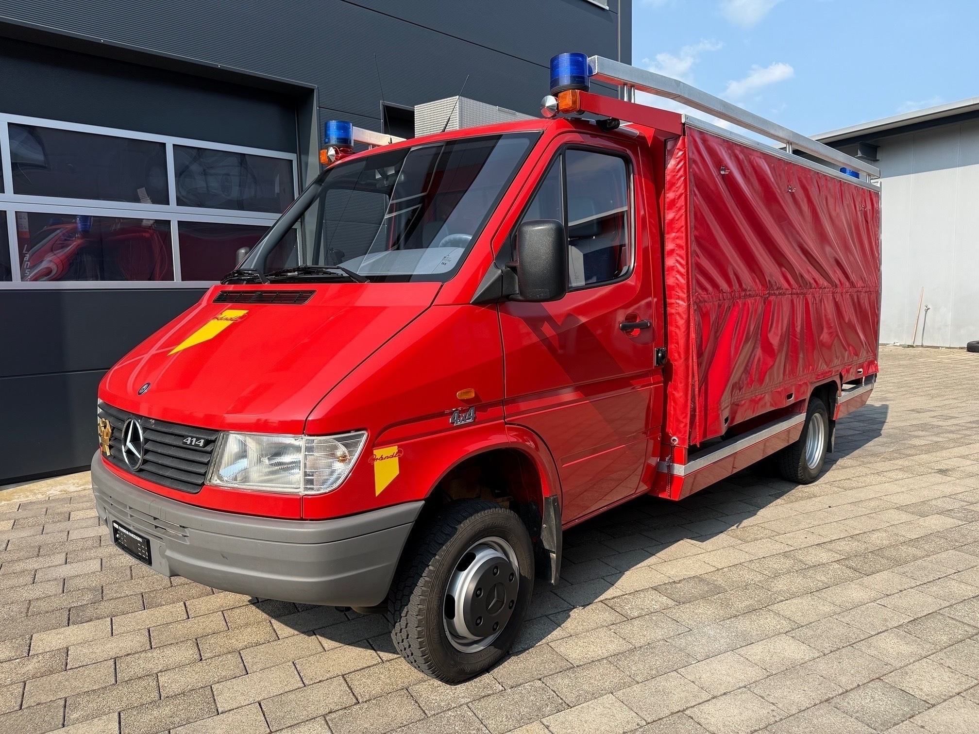 MERCEDES-BENZ  414  4x4