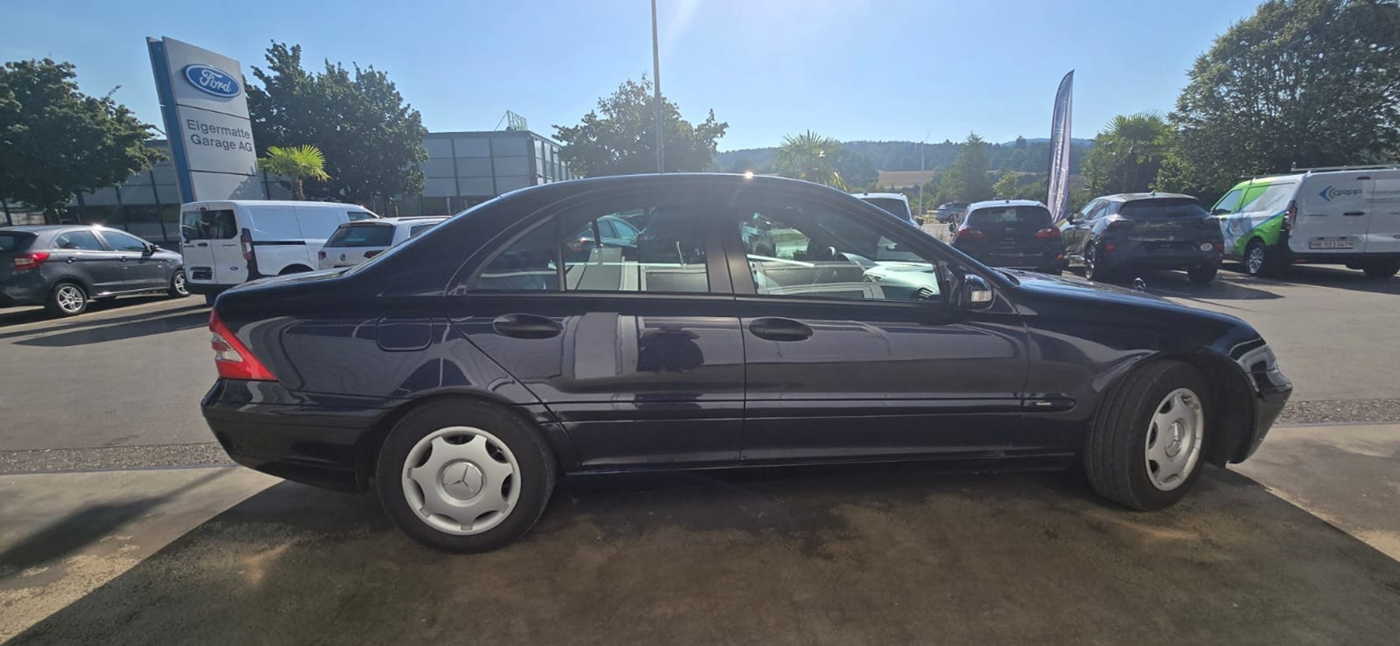 MERCEDES-BENZ C 180 — zdjęcie 2