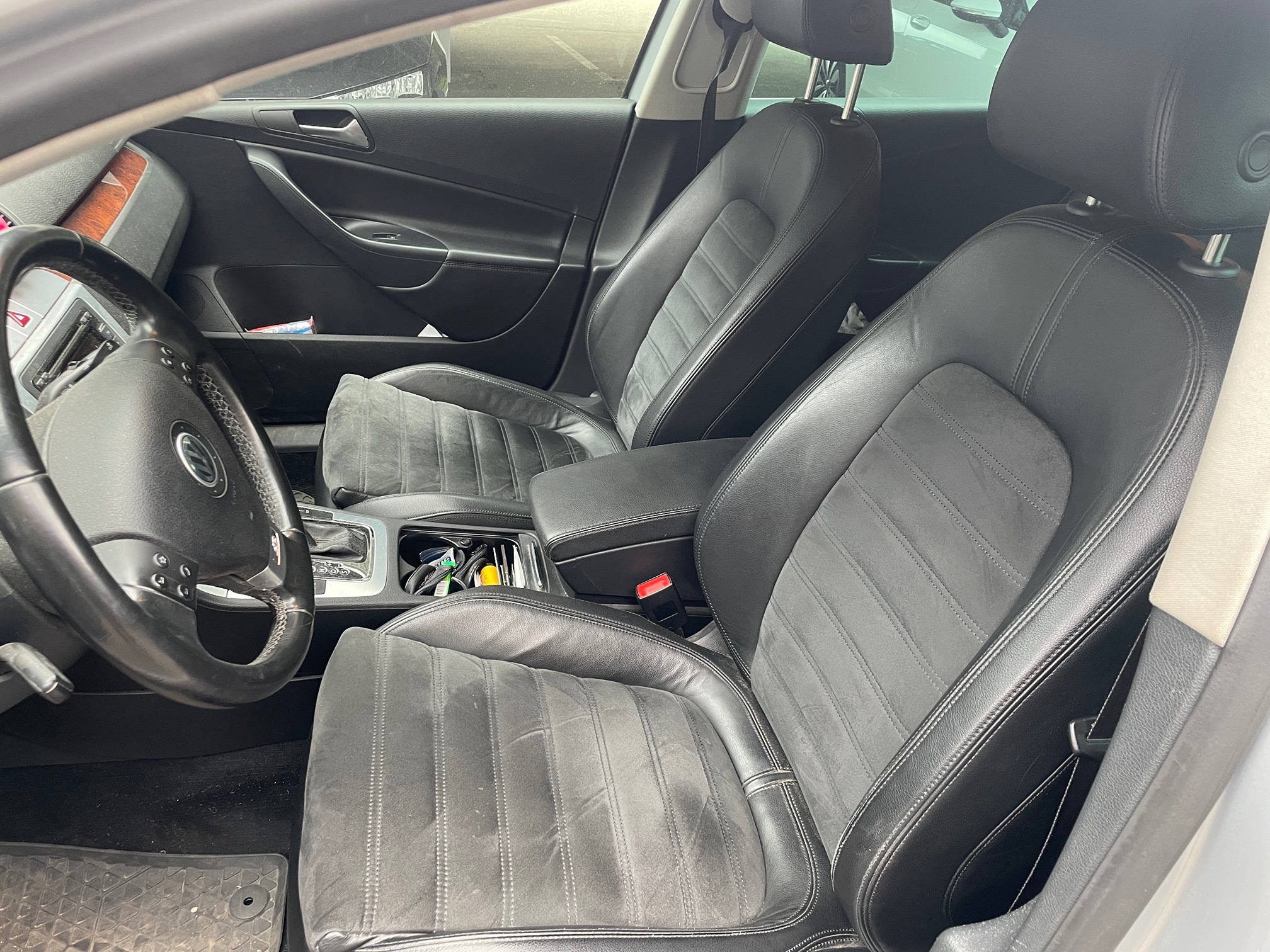 VW PASSAT V. 3.2I 4M — zdjęcie 9