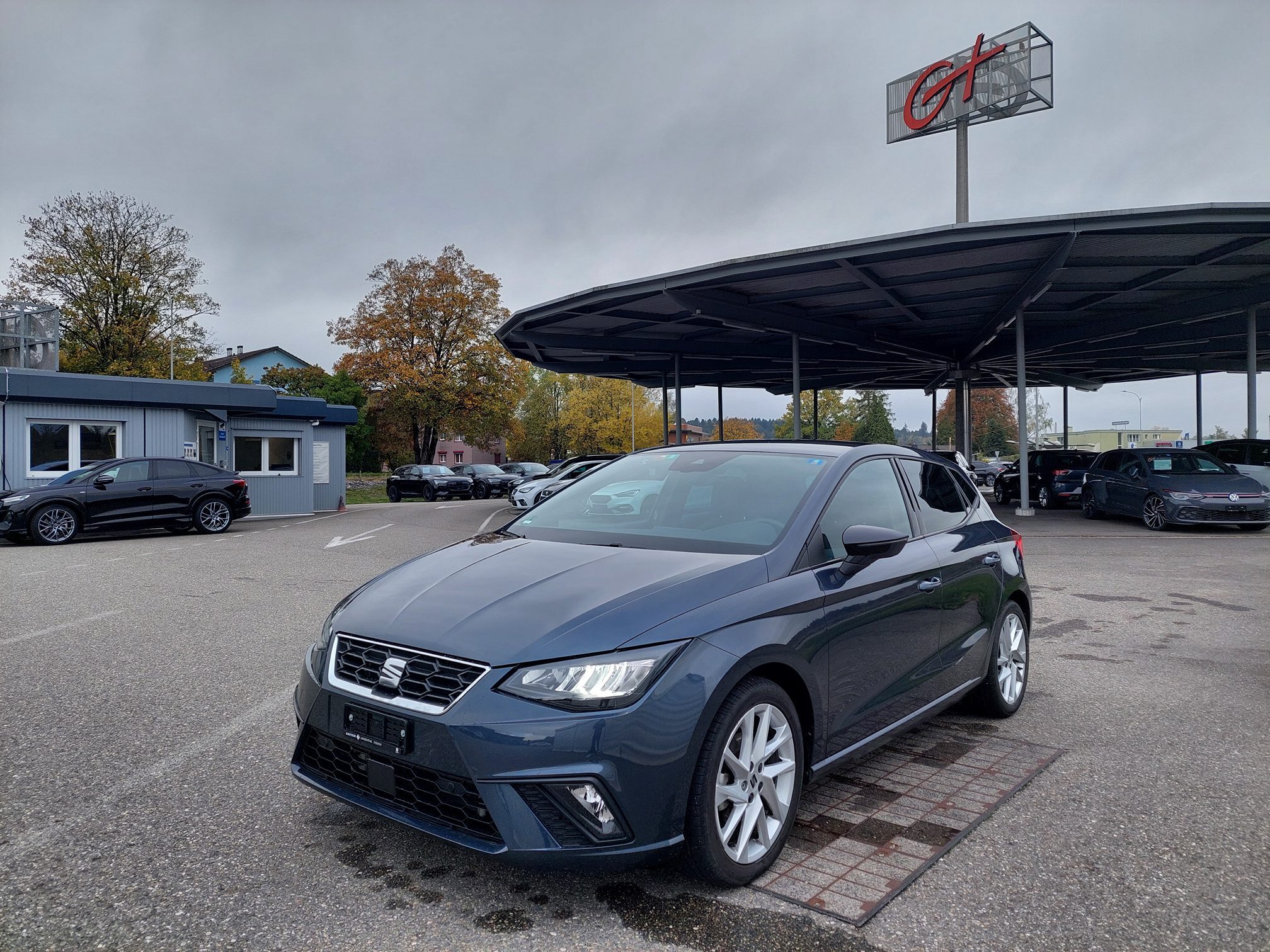 SEAT IBIZA