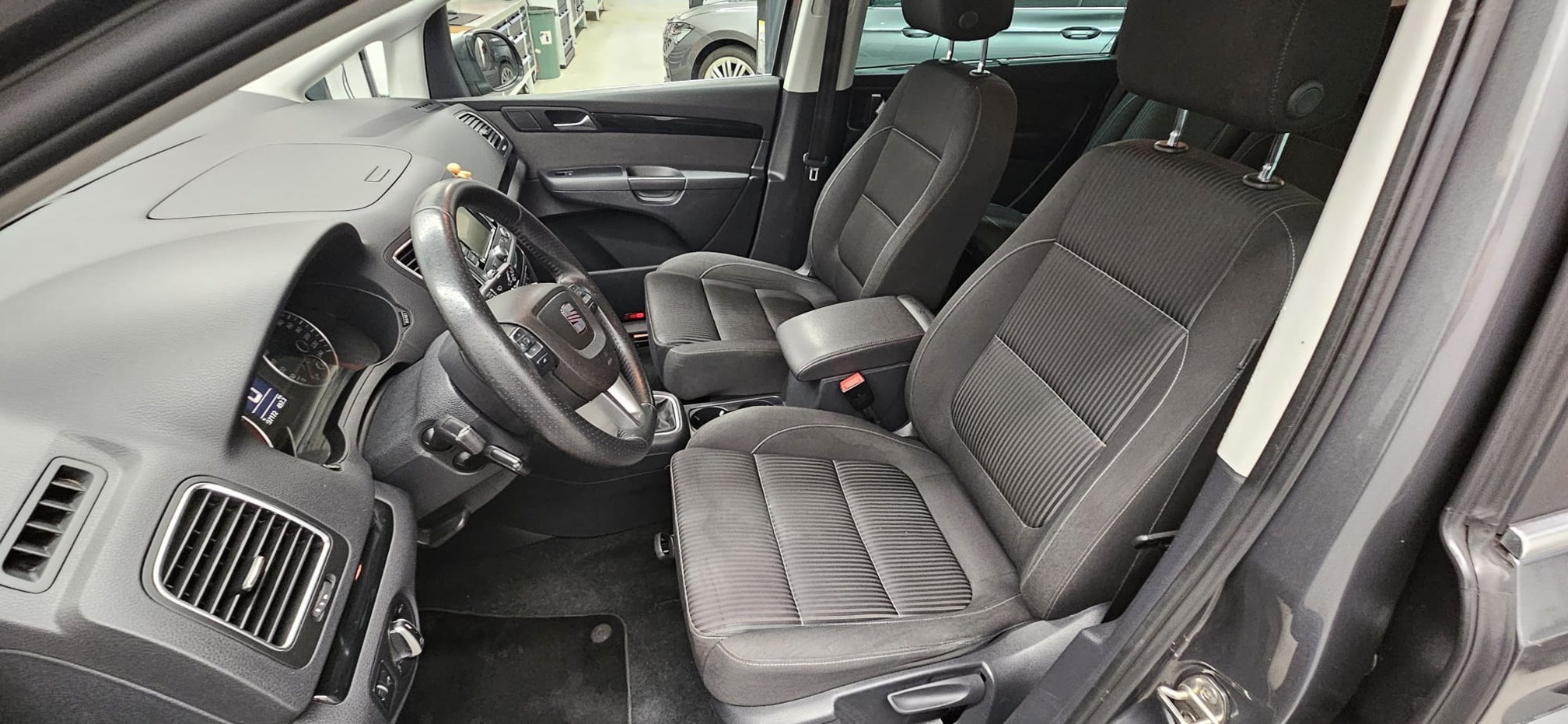 SEAT Alhambra2.0TDI 4M — zdjęcie 6