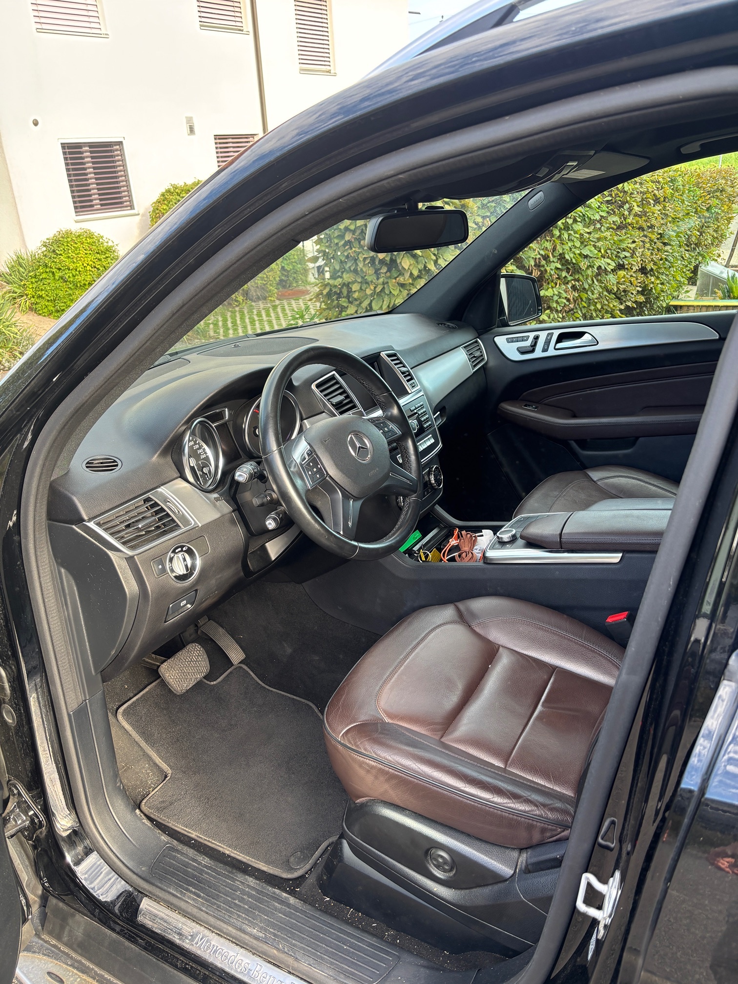 MERCEDES-BENZ ML250Bluetec — zdjęcie 9