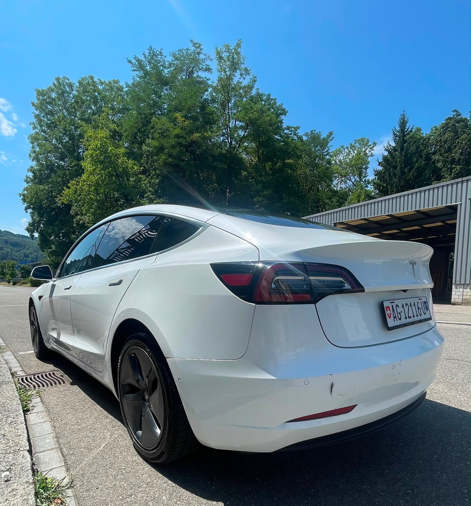 TESLA Model 3 — zdjęcie 4