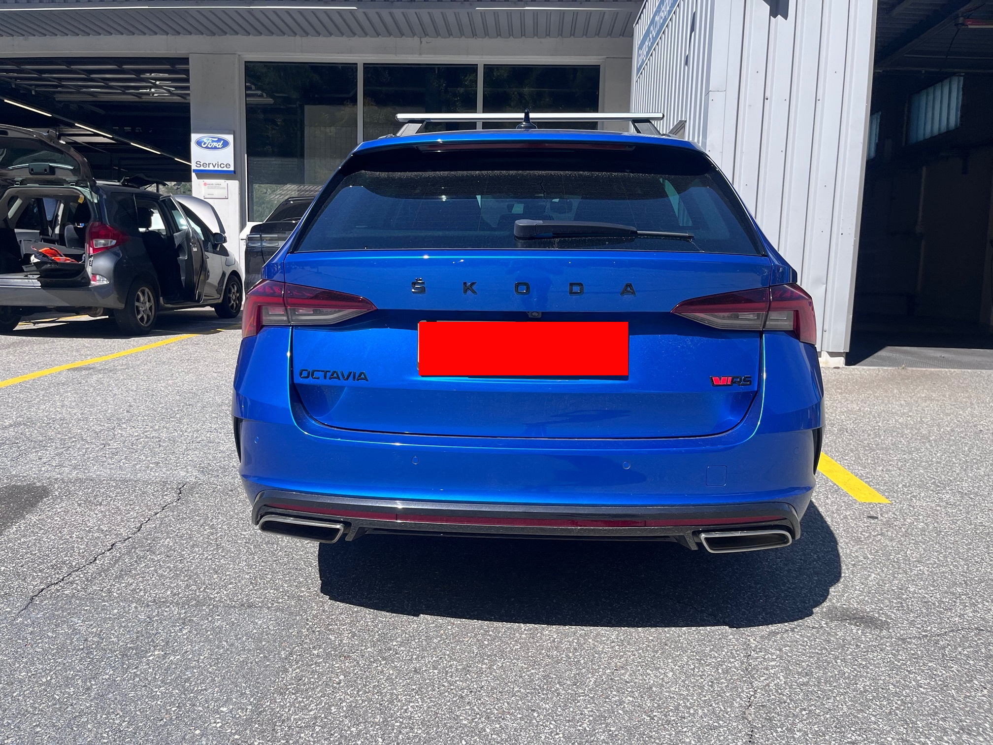SKODA Octavia RS 4x4 — zdjęcie 4