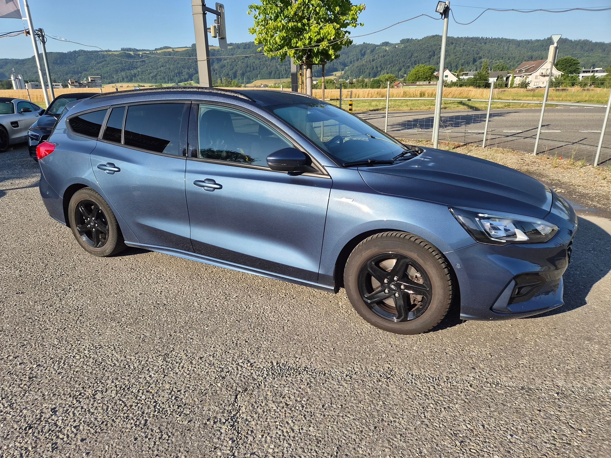 FORD Focus 1.0 SCTi — zdjęcie 2
