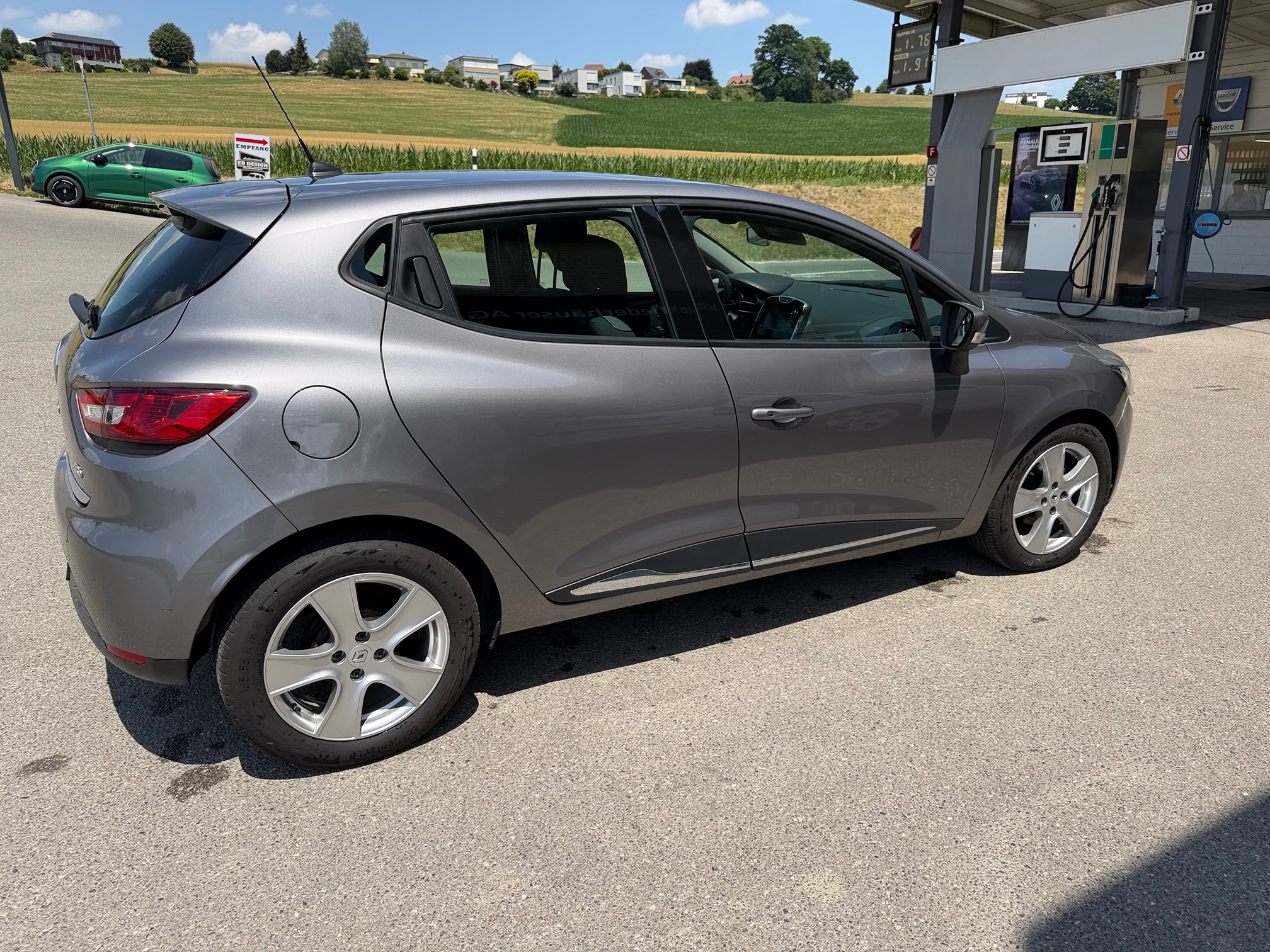 RENAULT Clio 90 — zdjęcie 2
