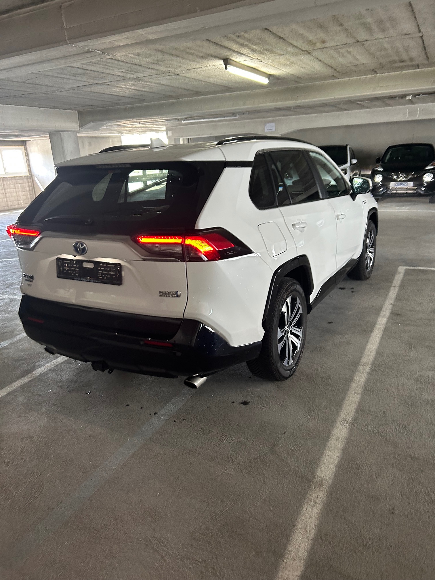 TOYOTA RAV4 PHEV — zdjęcie 3