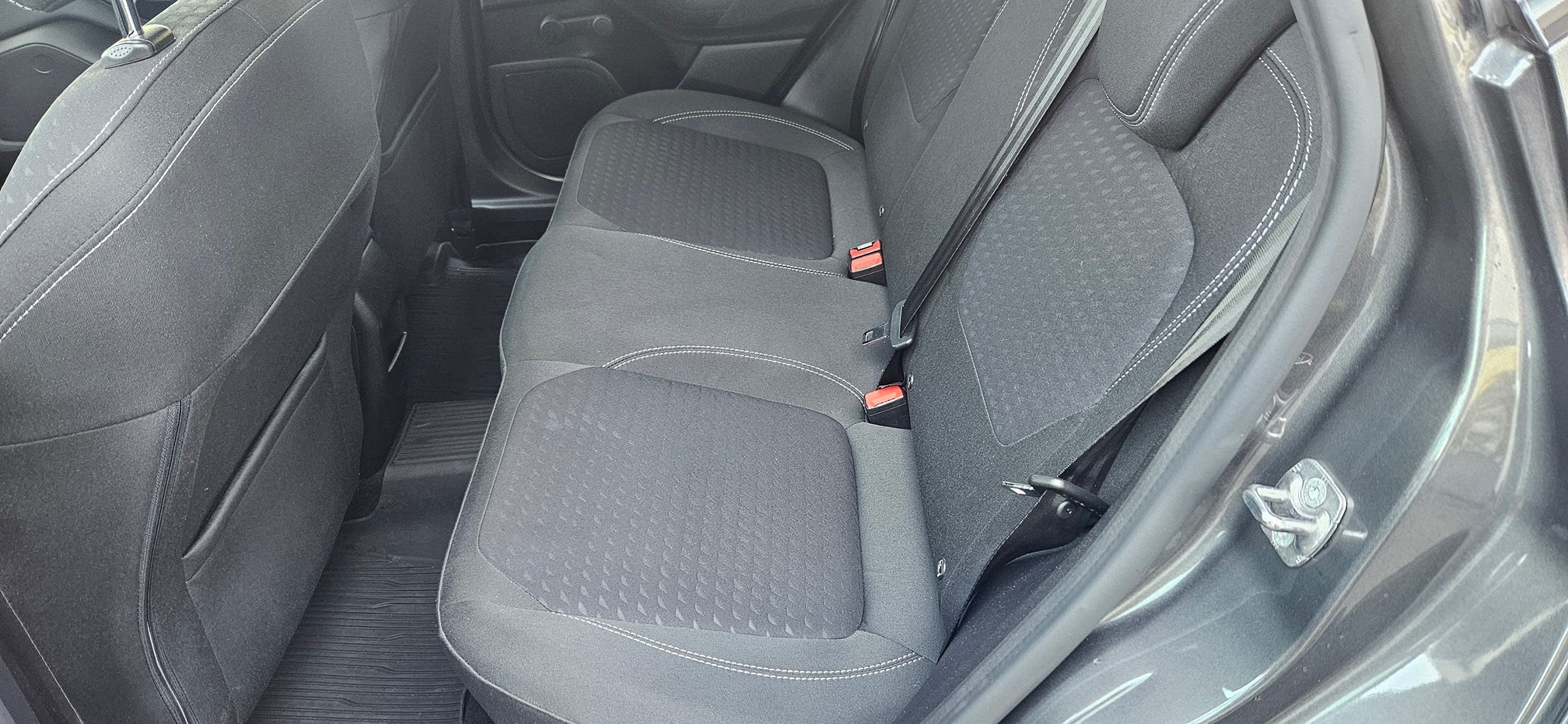 FORD Fiesta 1.0 SCTi — zdjęcie 14