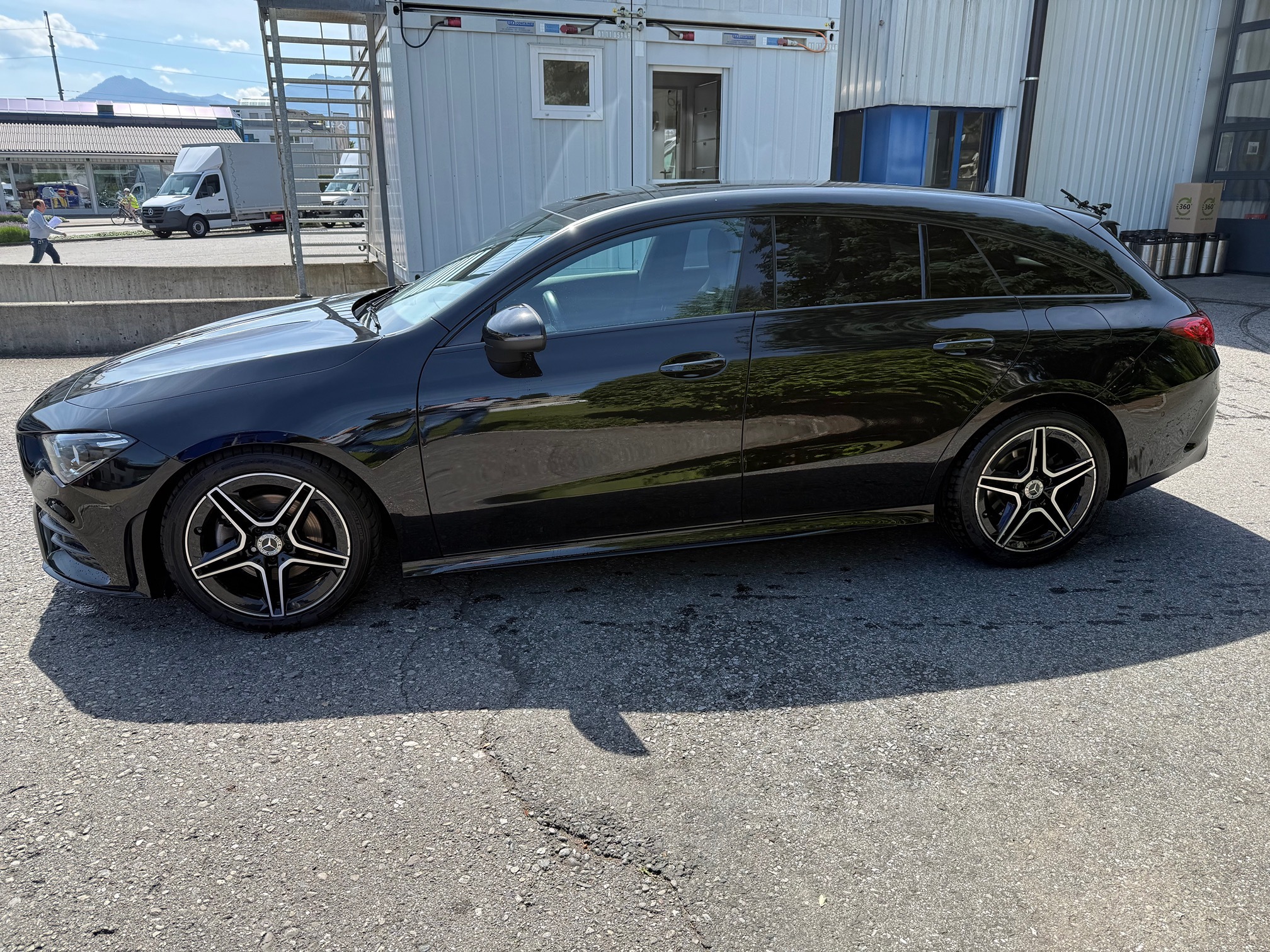 MERCEDES-BENZ CLA200d4MATIC — zdjęcie 3