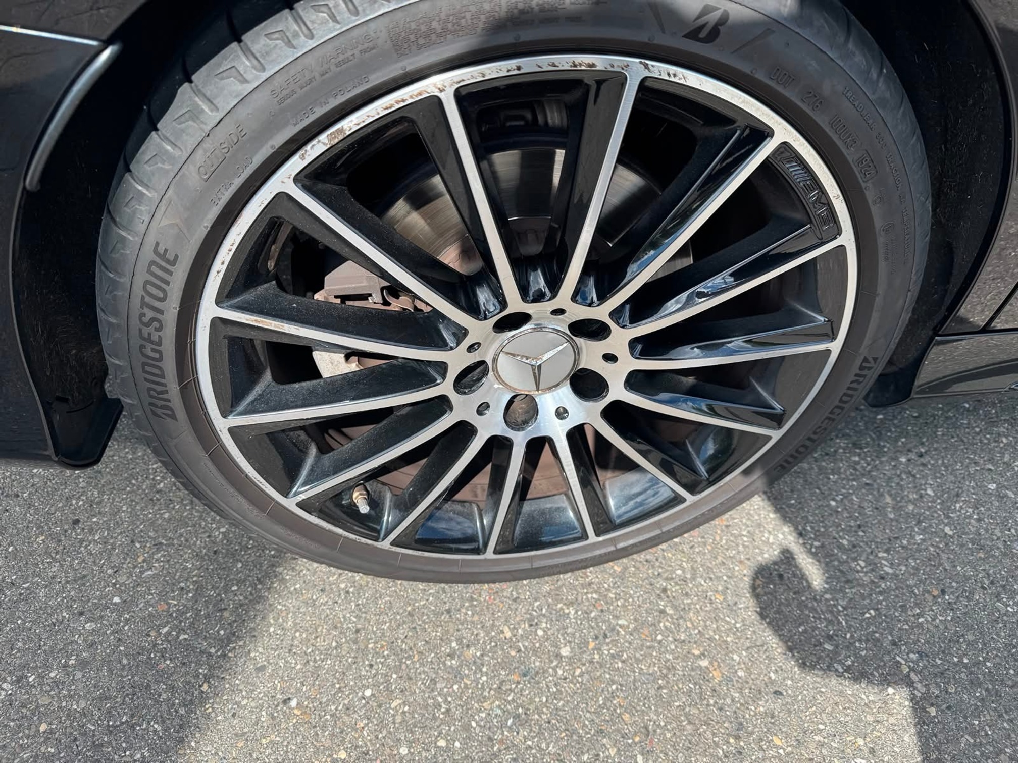 MERCEDES-BENZ AMG C 43 — zdjęcie 9