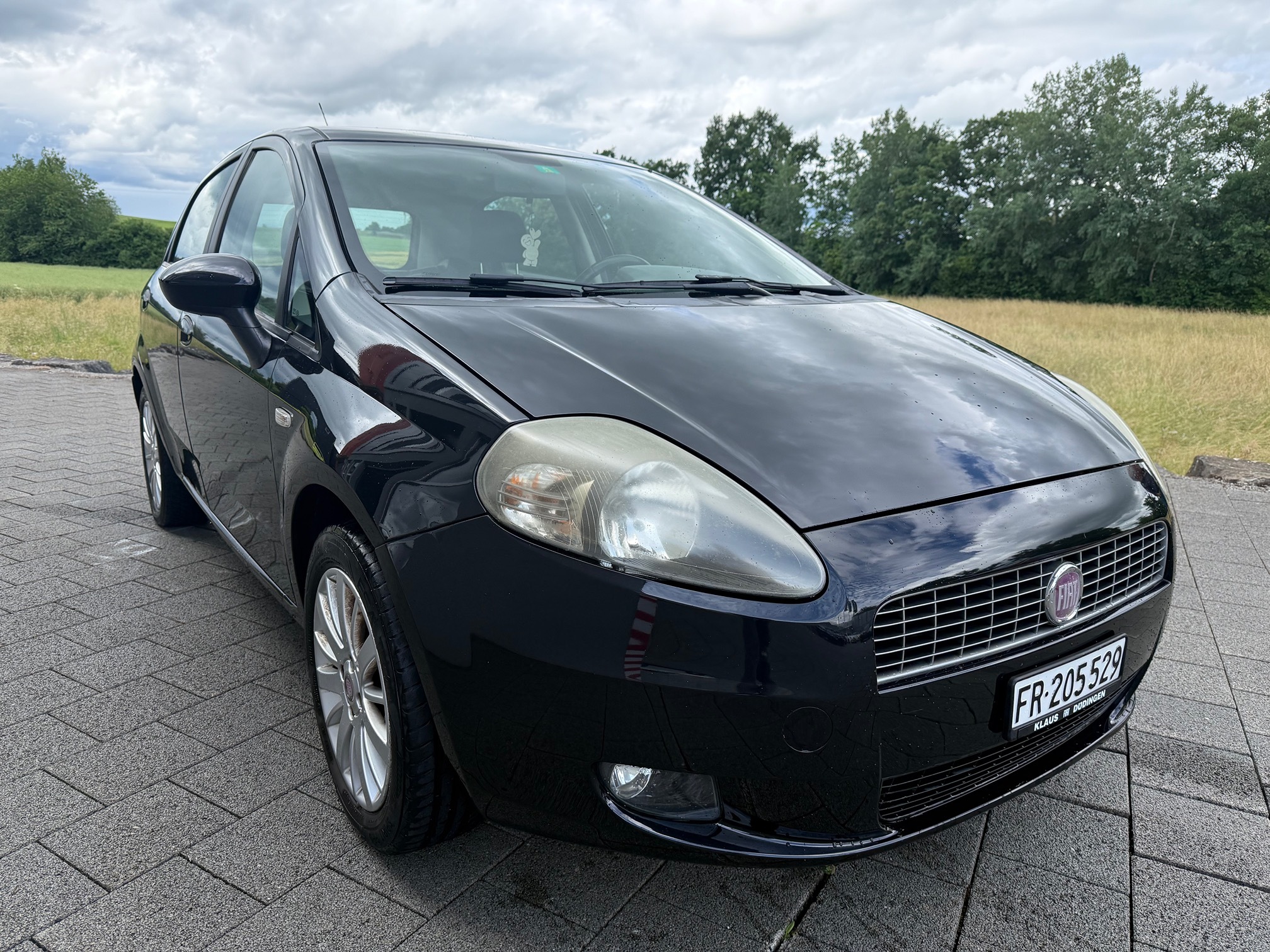 FIAT Punto 1.4 8V — zdjęcie 4
