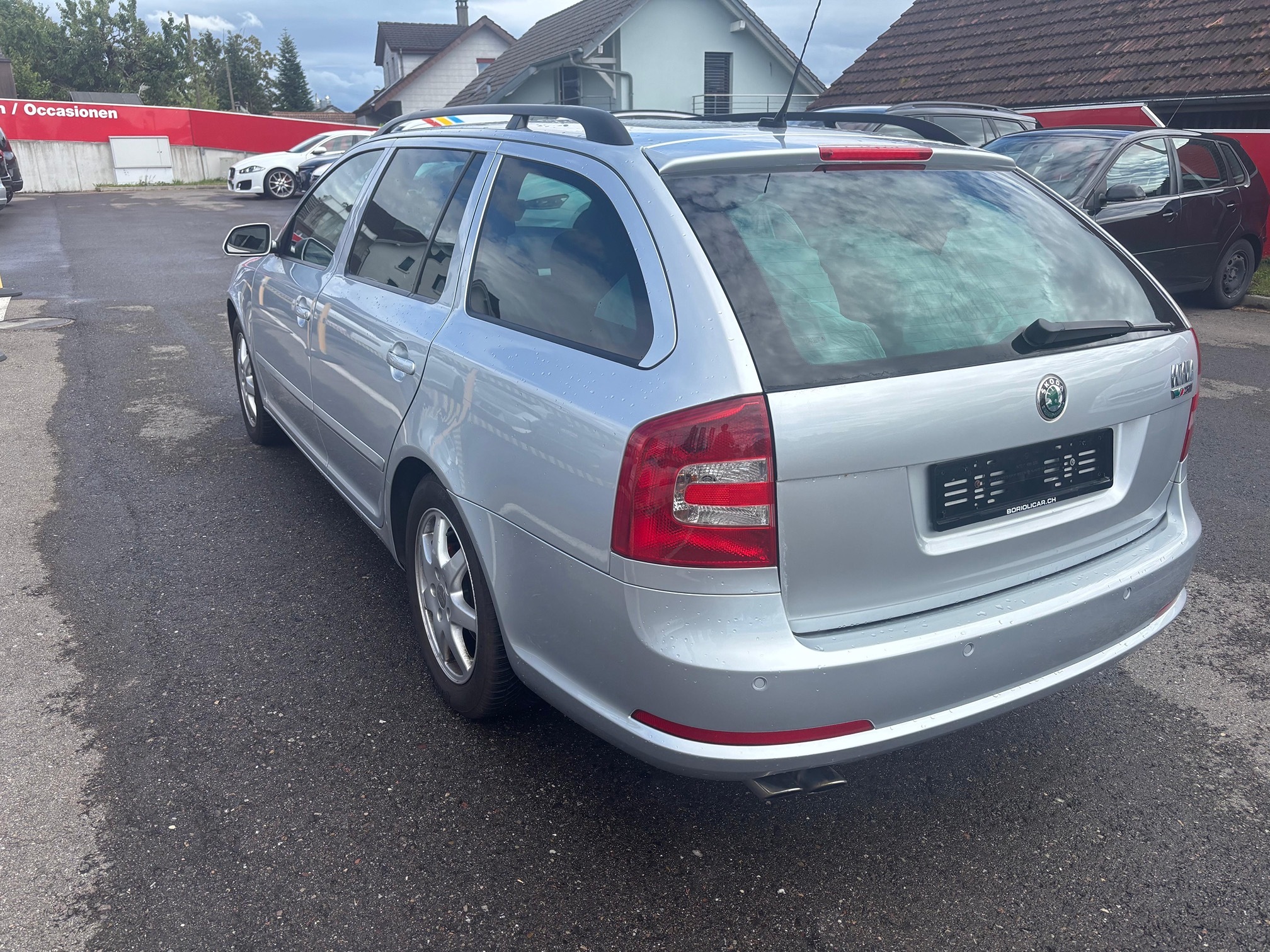 SKODA Octavia Combi — zdjęcie 7