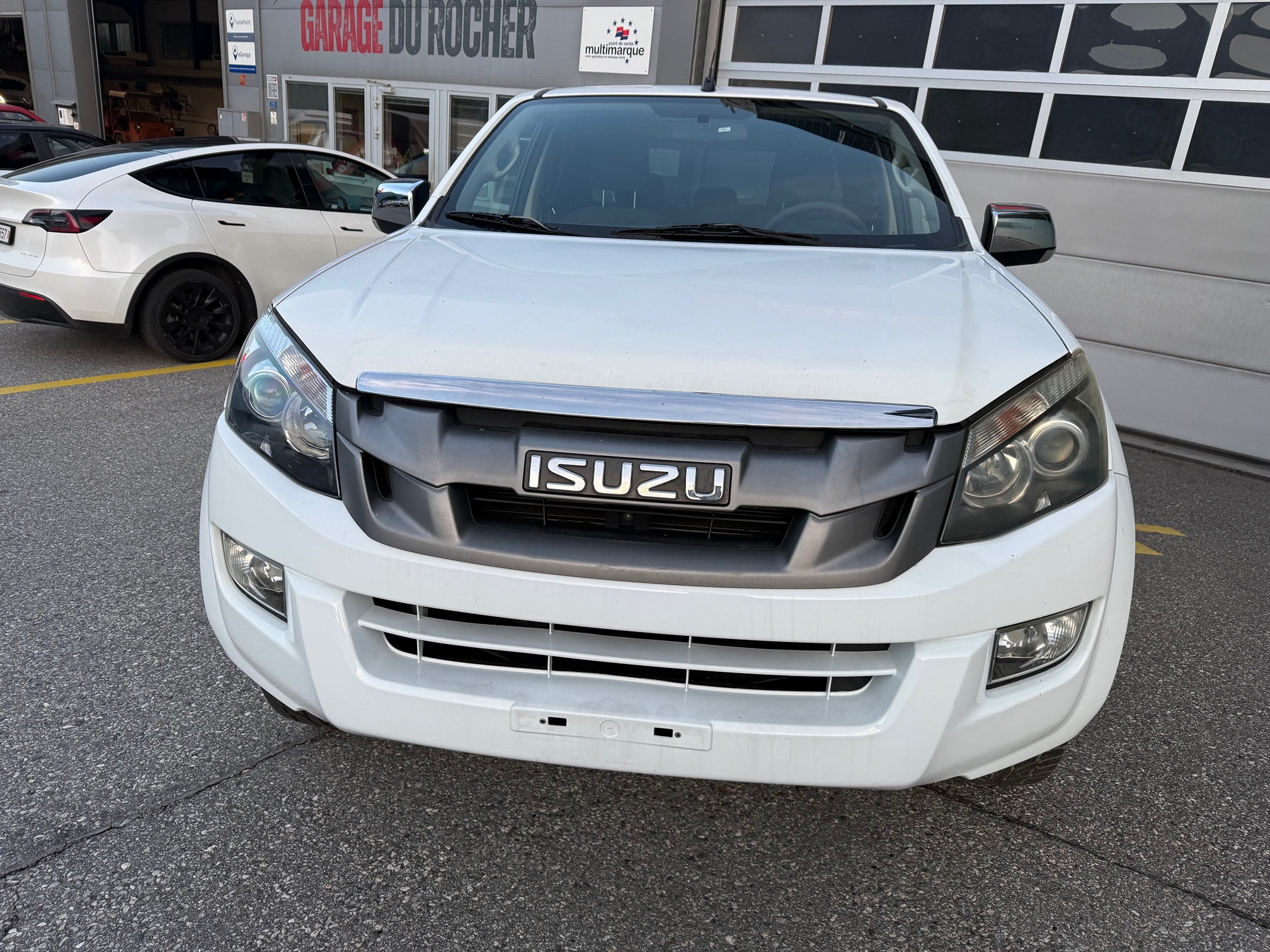 ISUZU ATFS86 — zdjęcie 2