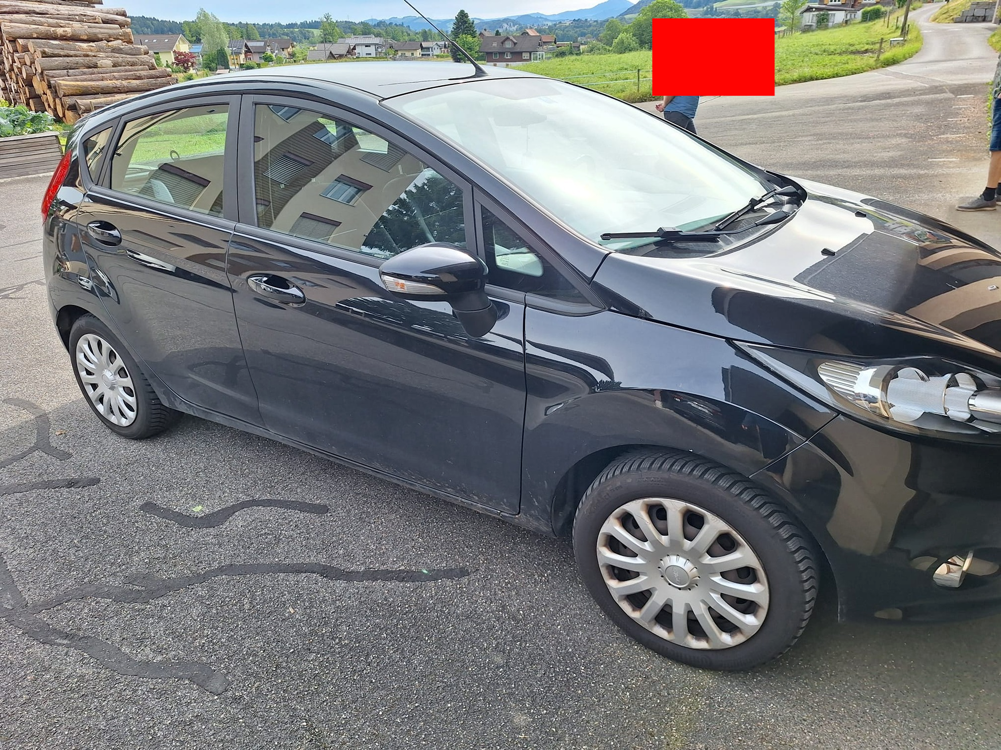 FORD Fiesta 1.4i — zdjęcie 6