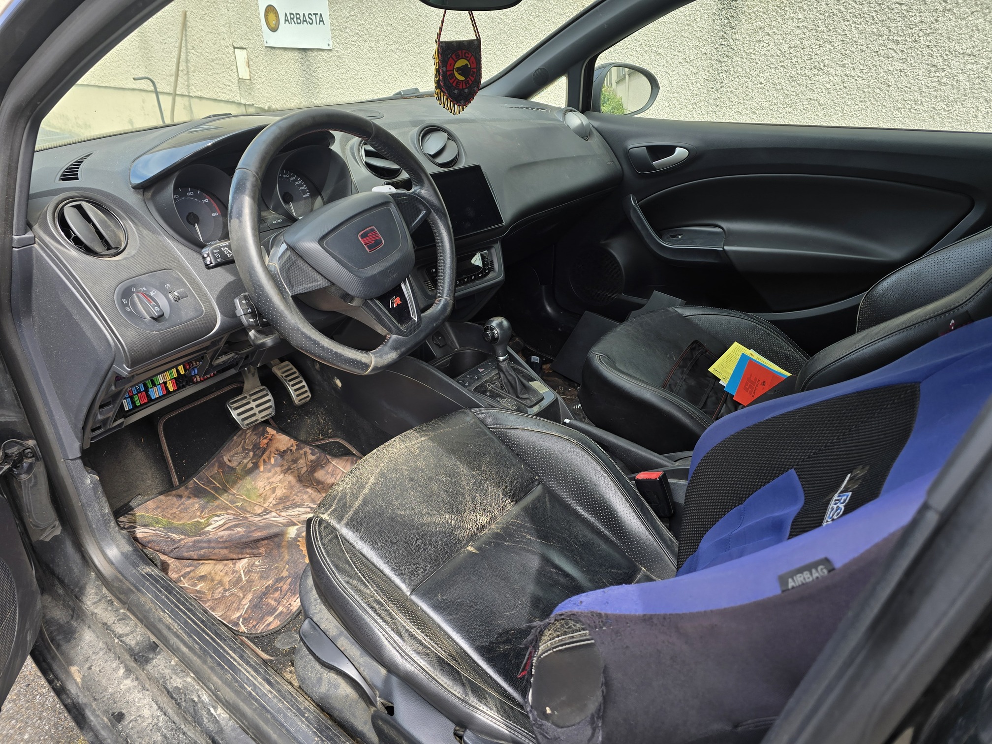 SEAT Ibiza Cupra — zdjęcie 10