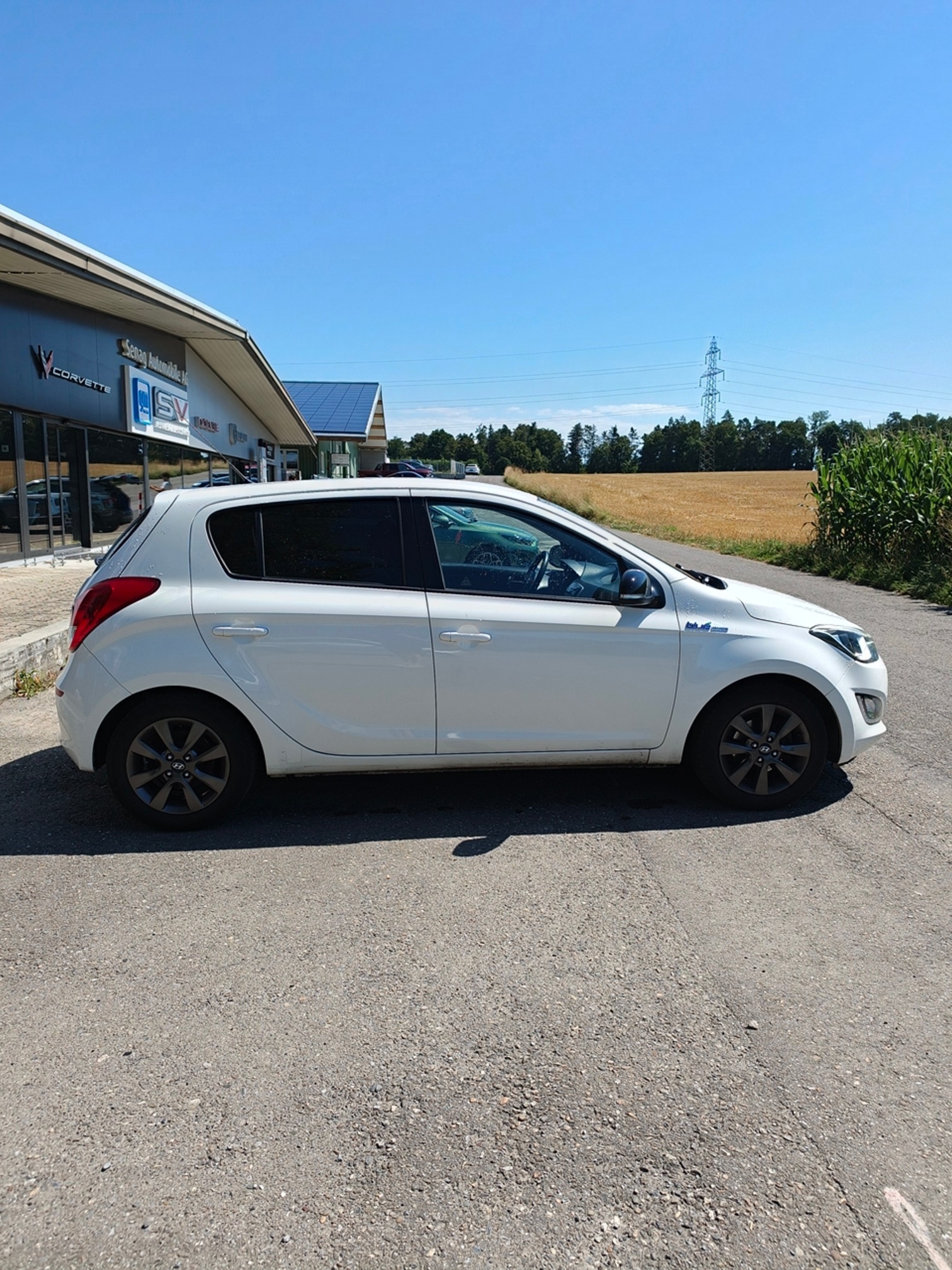 HYUNDAI i20 1.2 — zdjęcie 3
