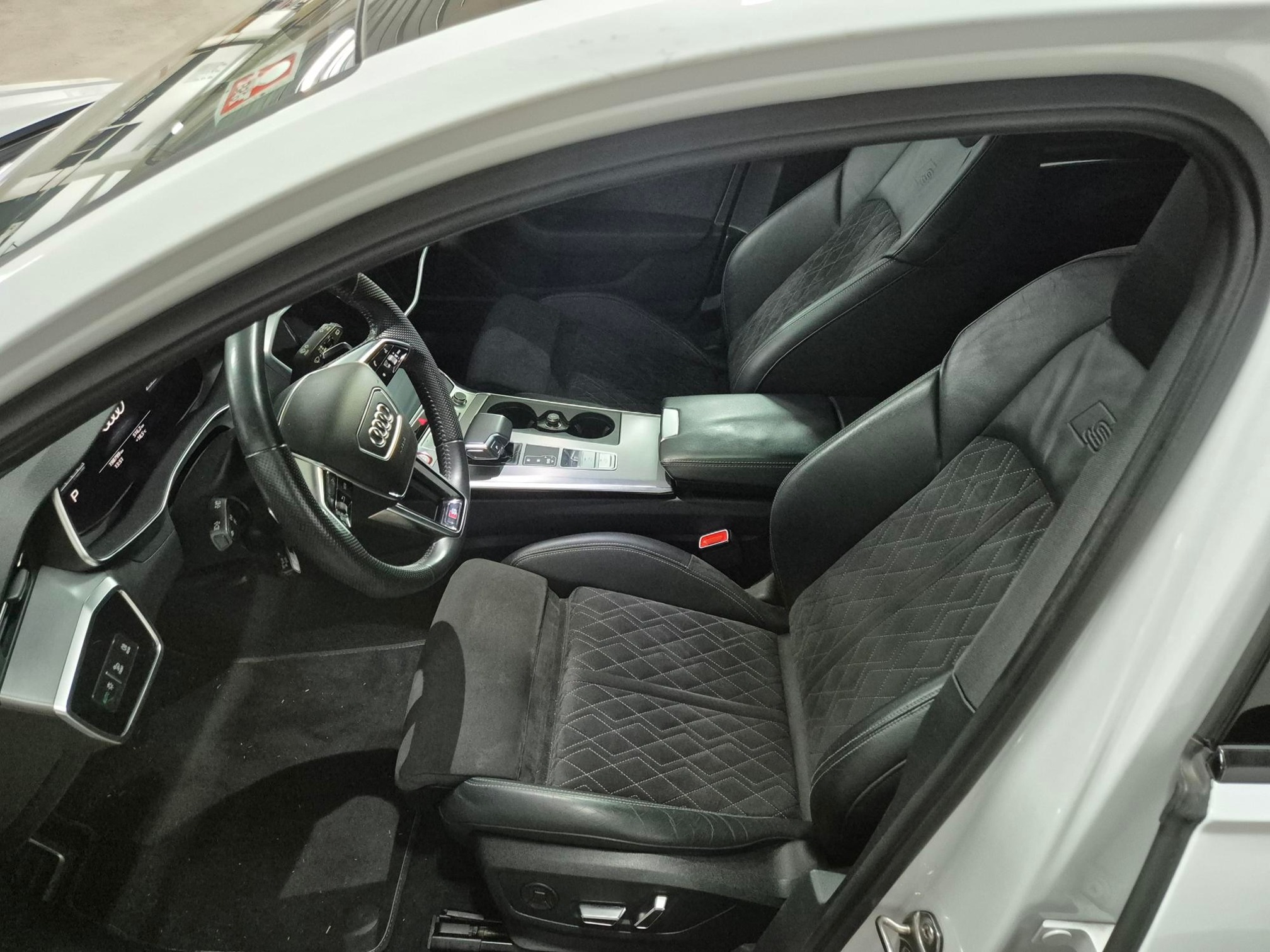 AUDI S6 Avant 3.0  — zdjęcie 14