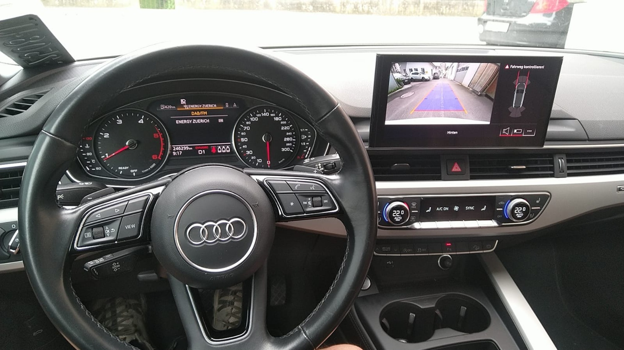 AUDI A4 allroad quattro — zdjęcie 15