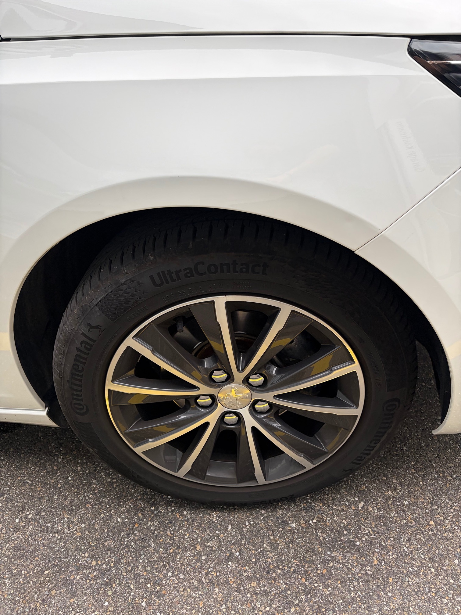 PEUGEOT 308 1.2i STT — zdjęcie 8