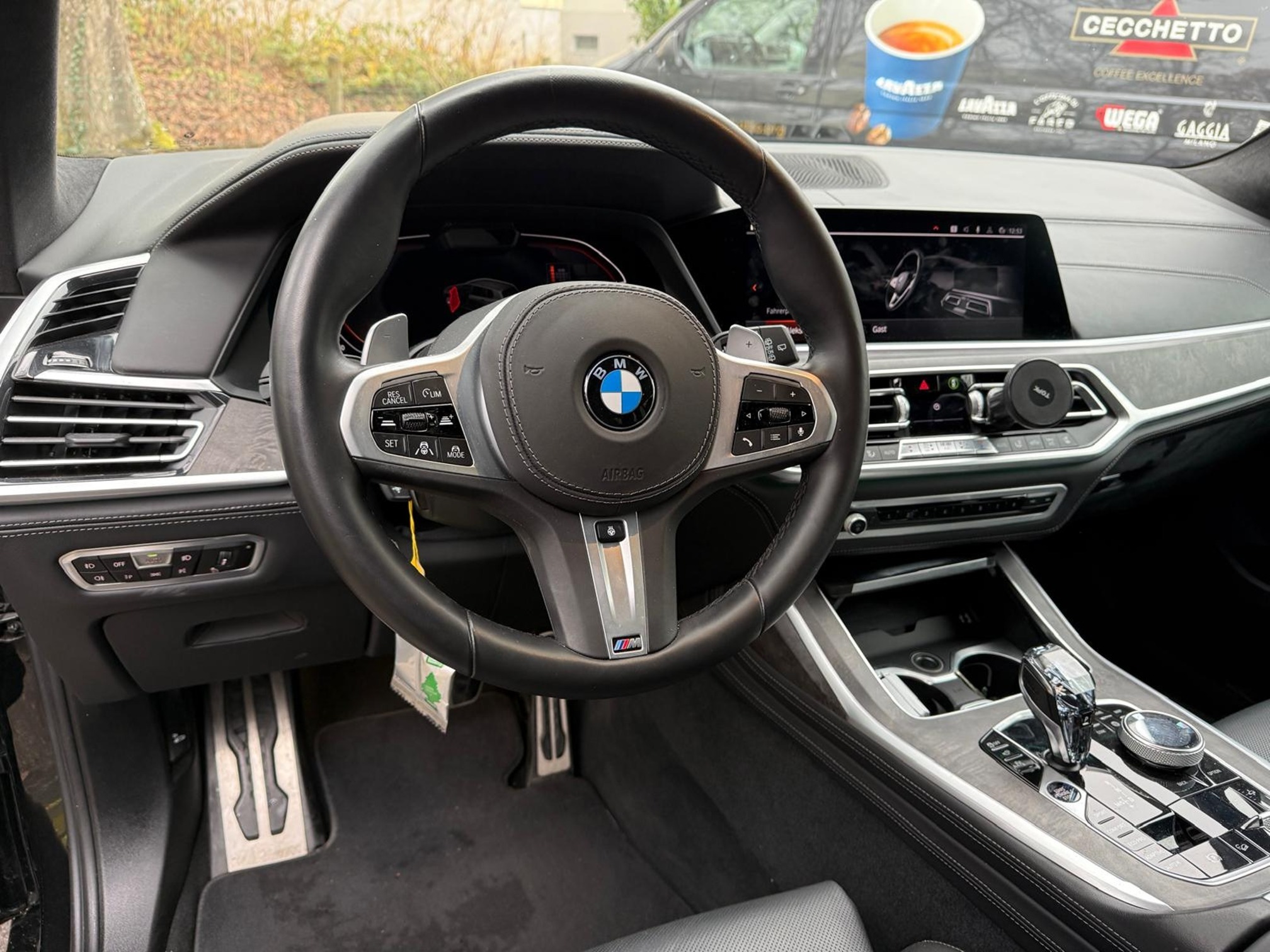 BMW X7 xDrive40d — zdjęcie 15