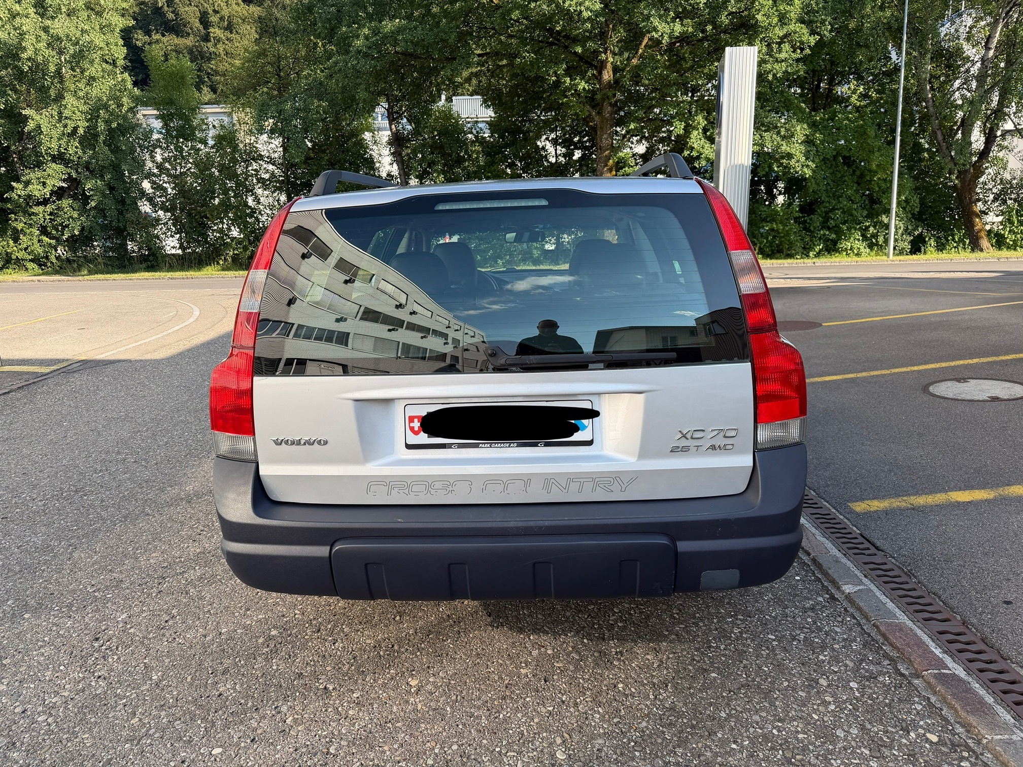 VOLVO XC70 2.5T AWD — zdjęcie 3