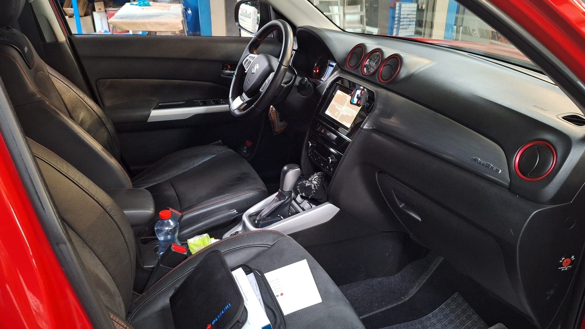SUZUKI Vitara1.4T 4WD Sergio Cellano — zdjęcie 6