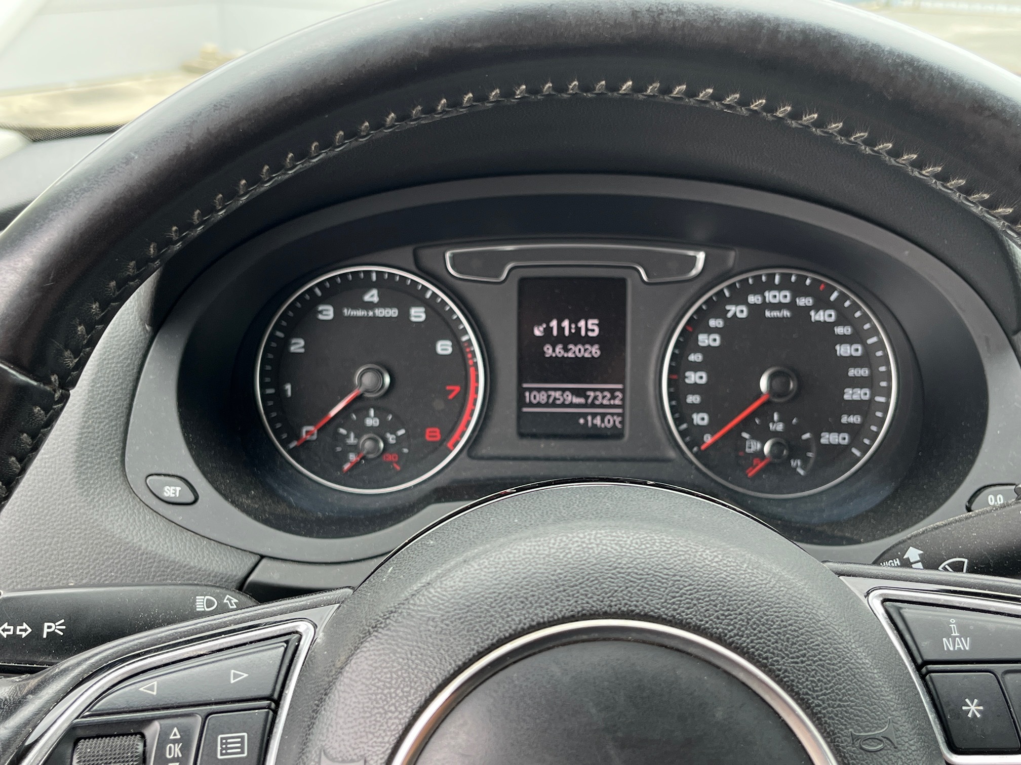 AUDI Q3 2.0TFSI quat. — zdjęcie 10