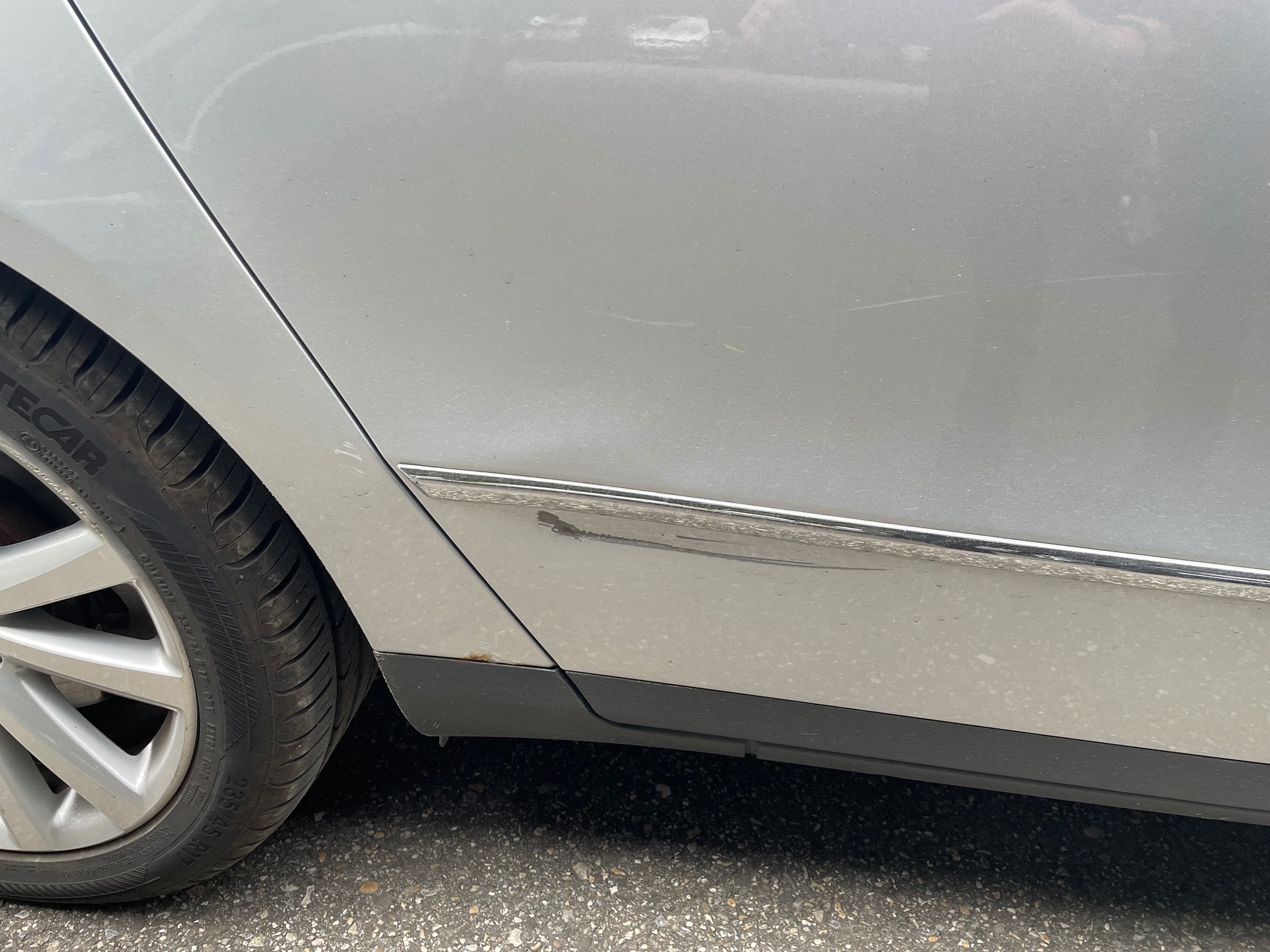 VW PASSAT V. 3.2I 4M — zdjęcie 6