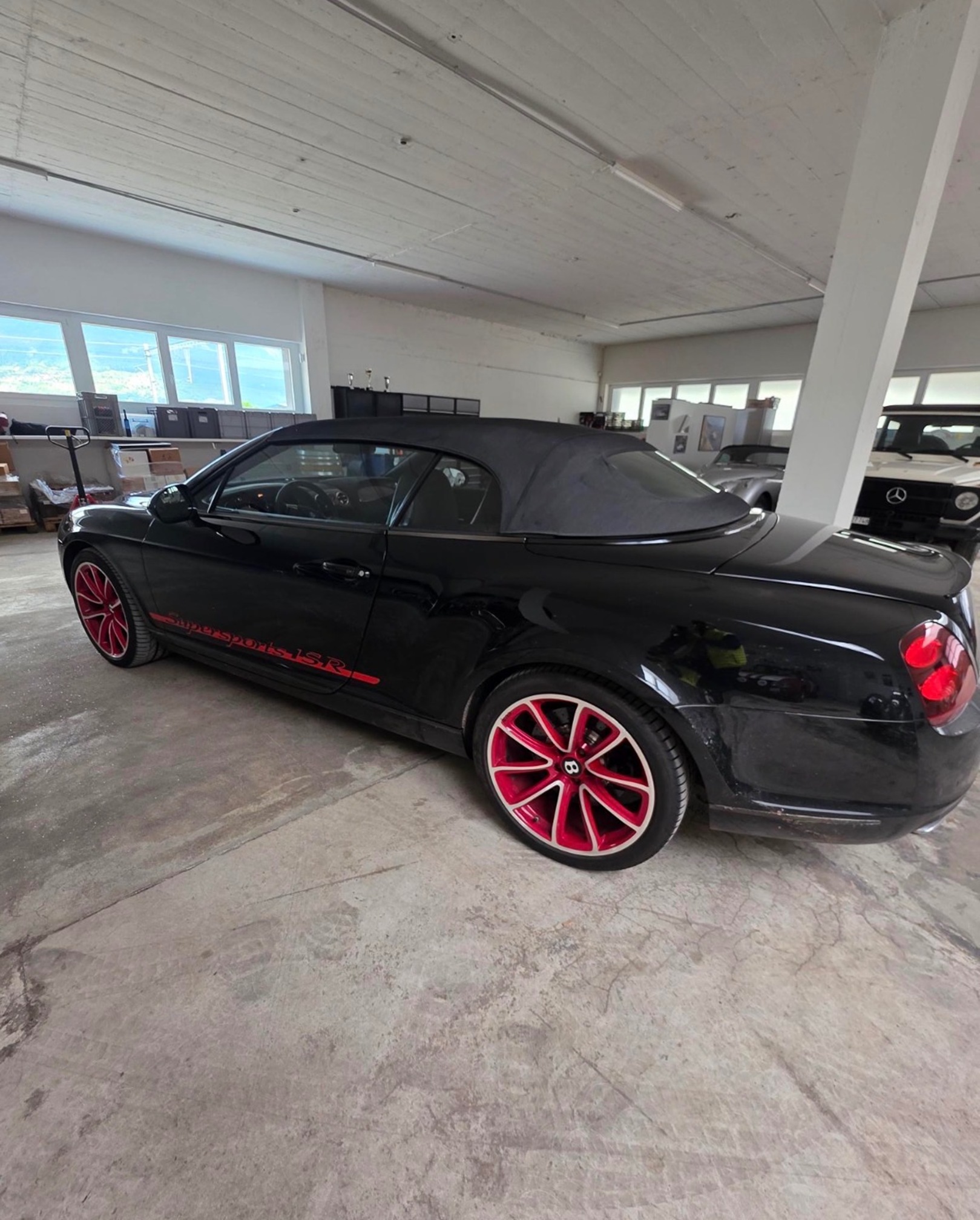 BENTLEY Supersports ISR — zdjęcie 2