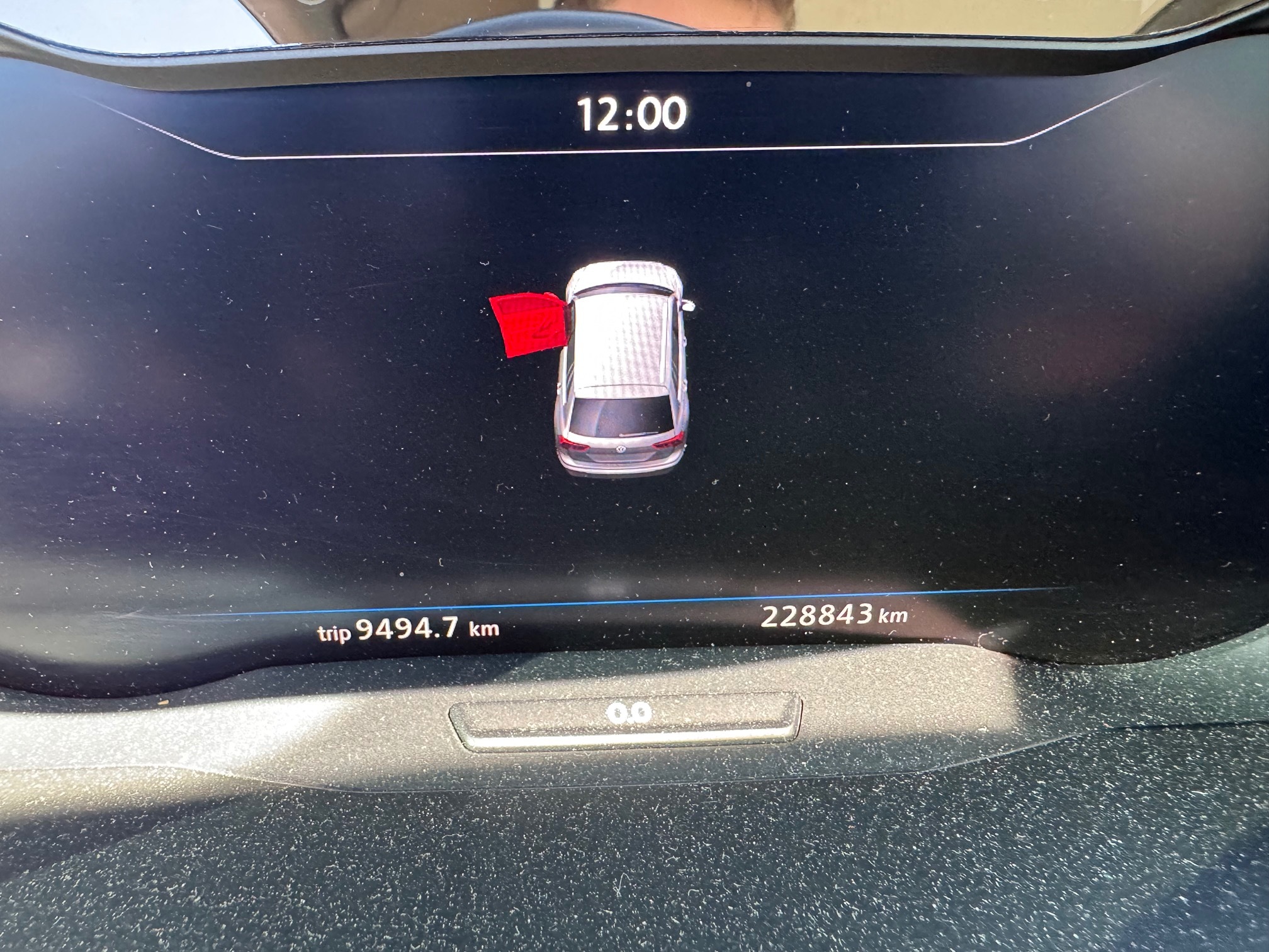 VW Tiguan 2.0 TSI 4M — zdjęcie 12