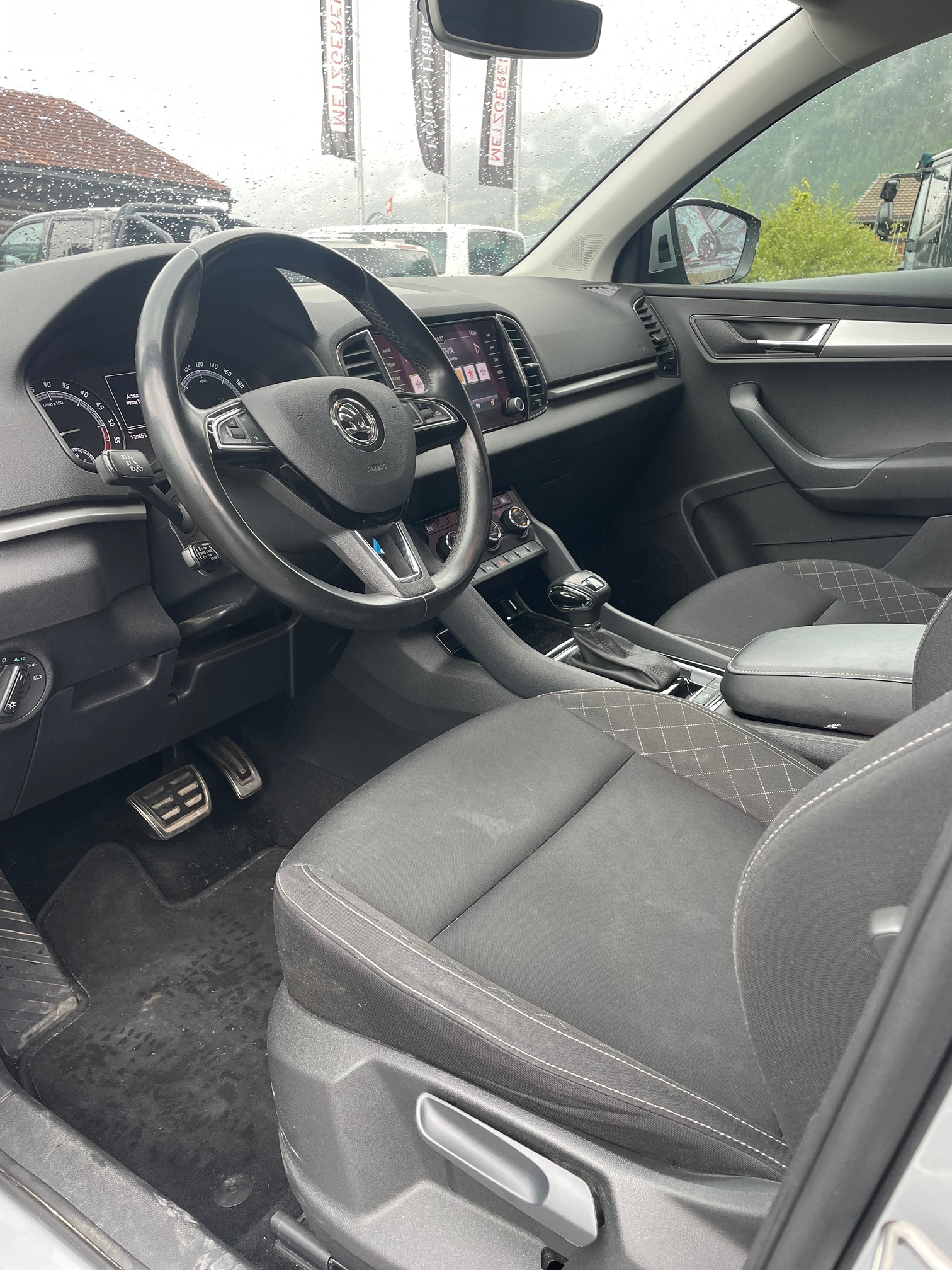 SKODA Karoq 2.0 TDI 4x4 — zdjęcie 8