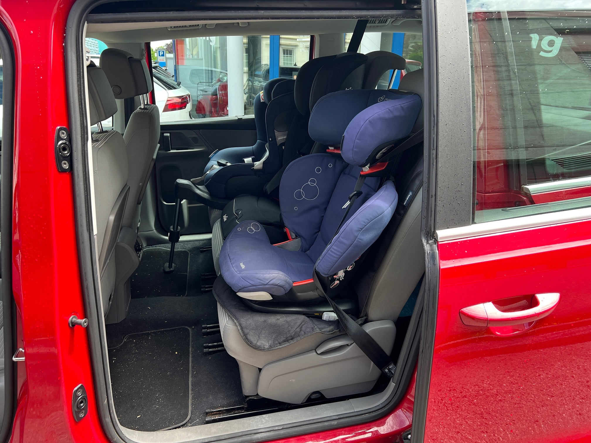 SEAT Alhambra 2.0TDI 5 — zdjęcie 13