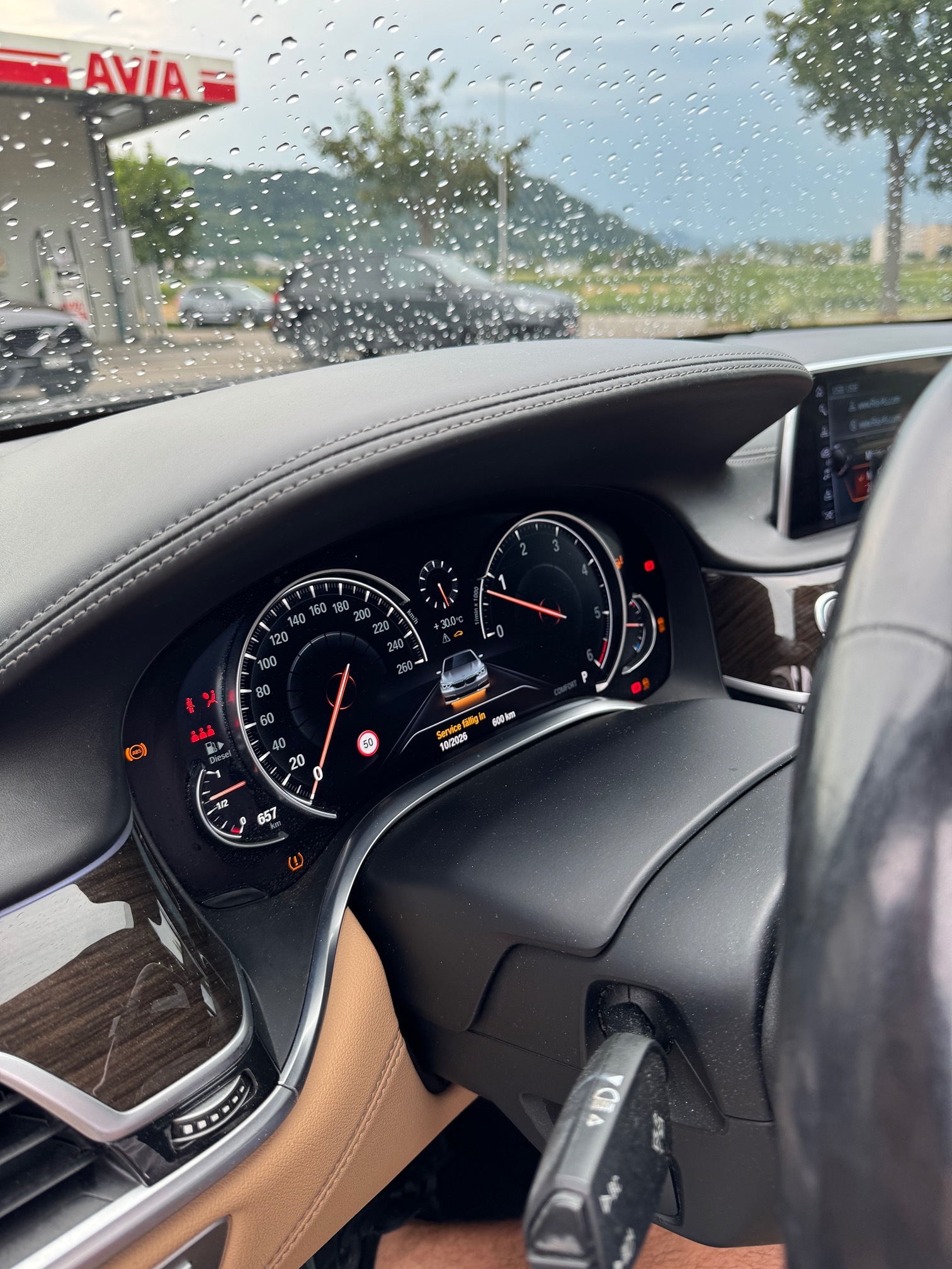 BMW 730Ld xDrive — zdjęcie 15