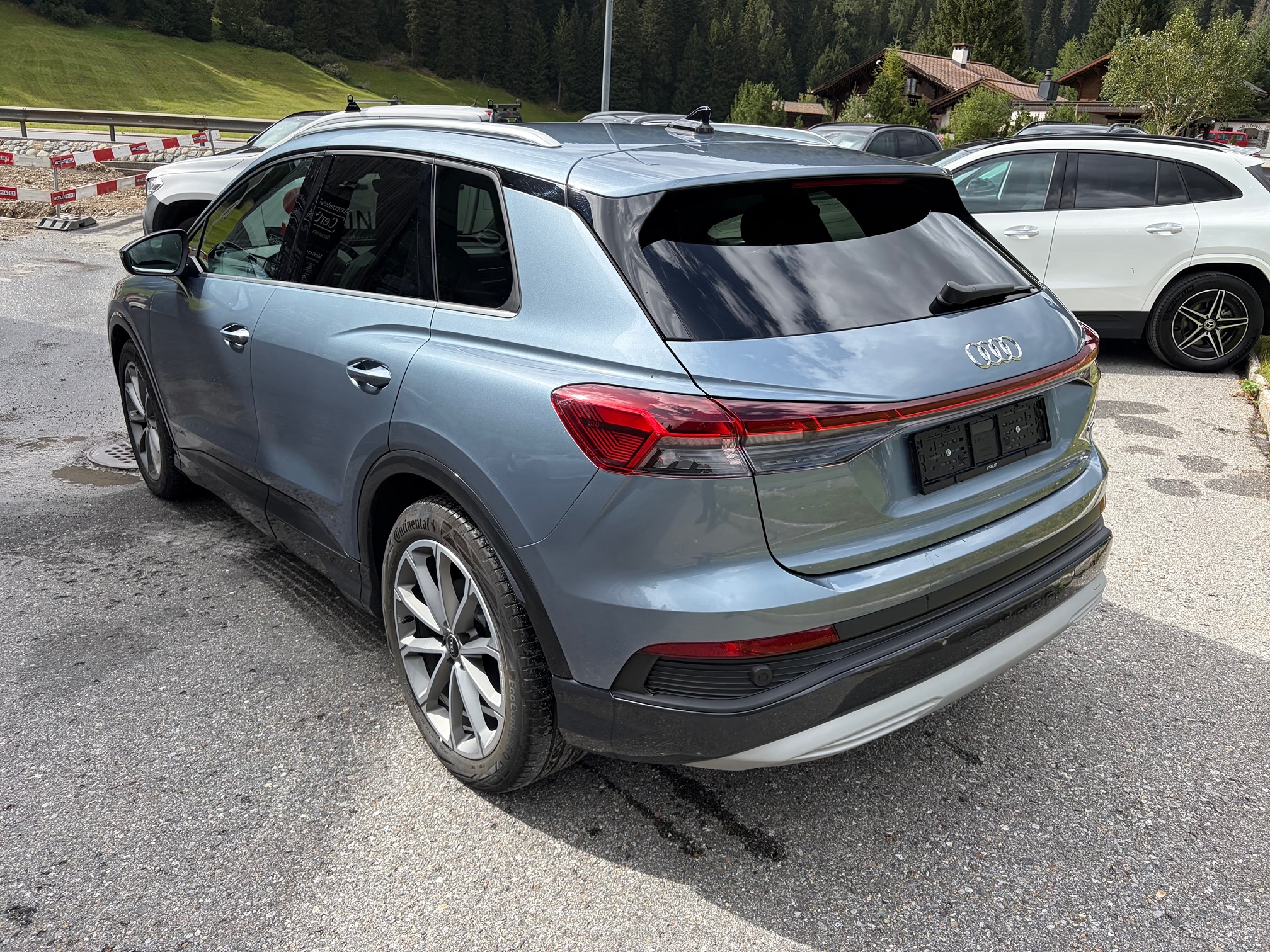 AUDI Q4 50 e-tron qu — zdjęcie 8