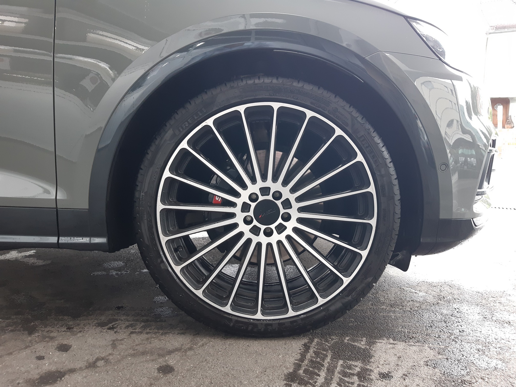 AUDI SQ5 TFSI — zdjęcie 11