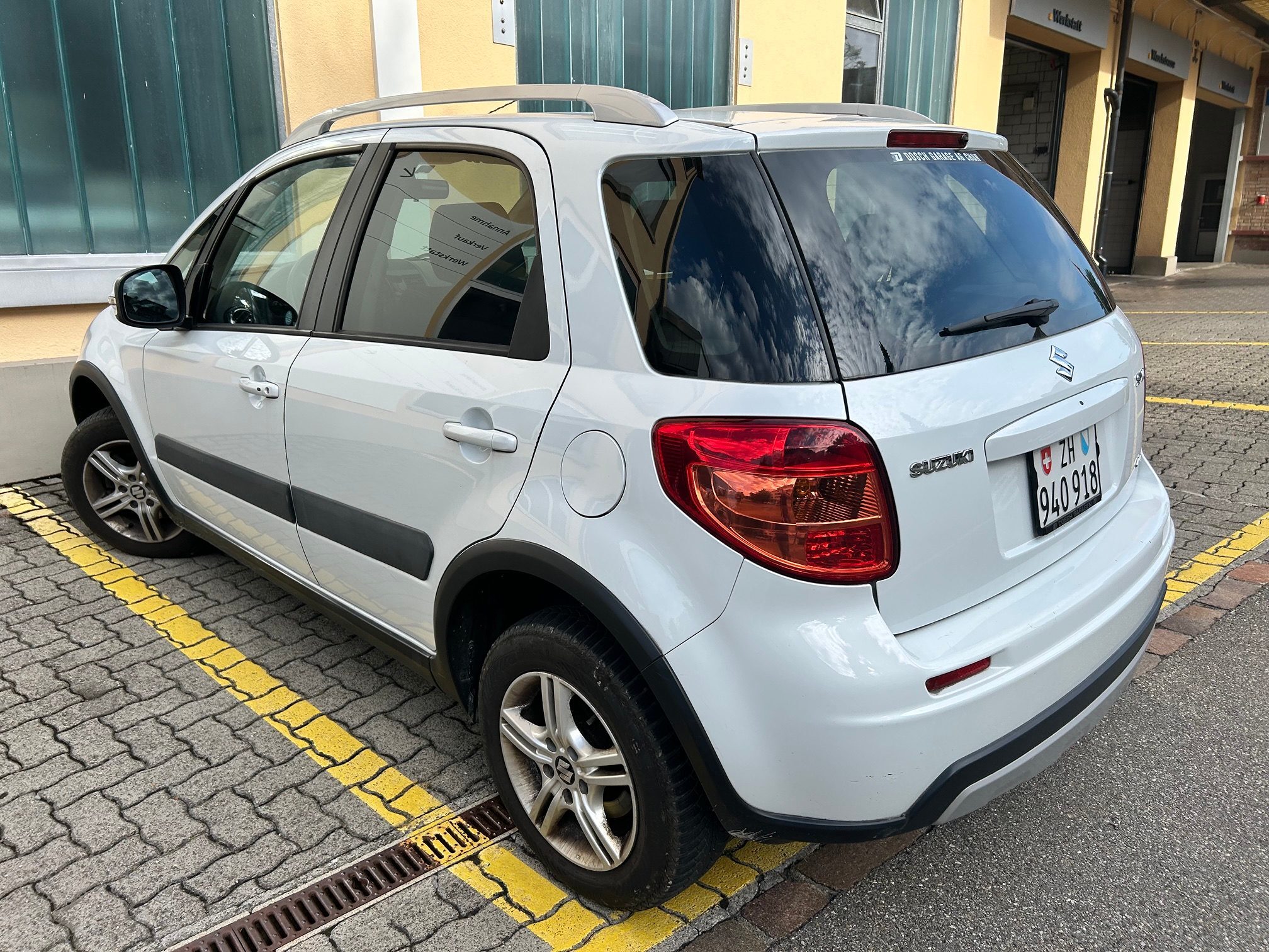 SUZUKI SX4 1.6 4WD — zdjęcie 3