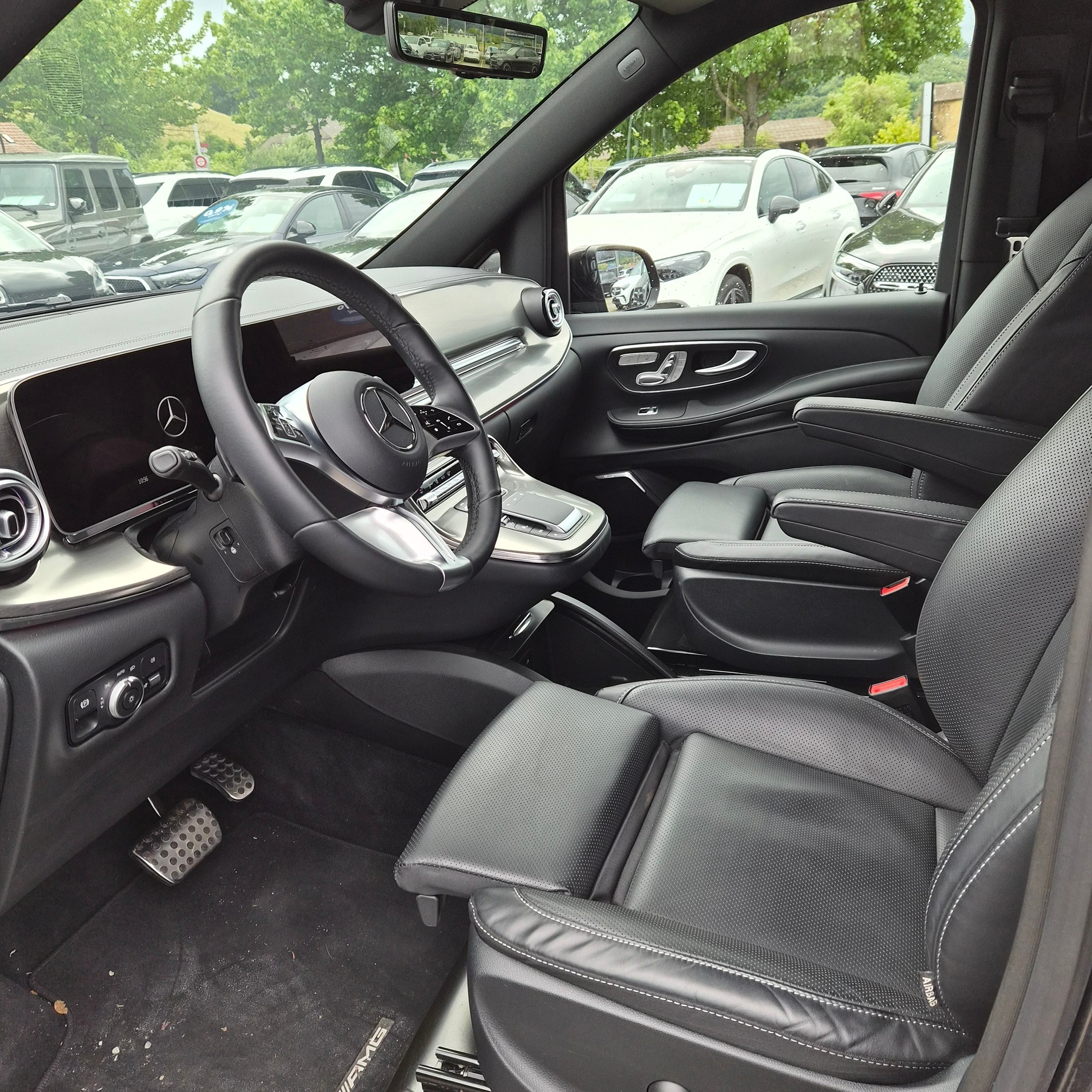 MERCEDES-BENZ V-Klasse 300d Exclusive lang 4M  — zdjęcie 5