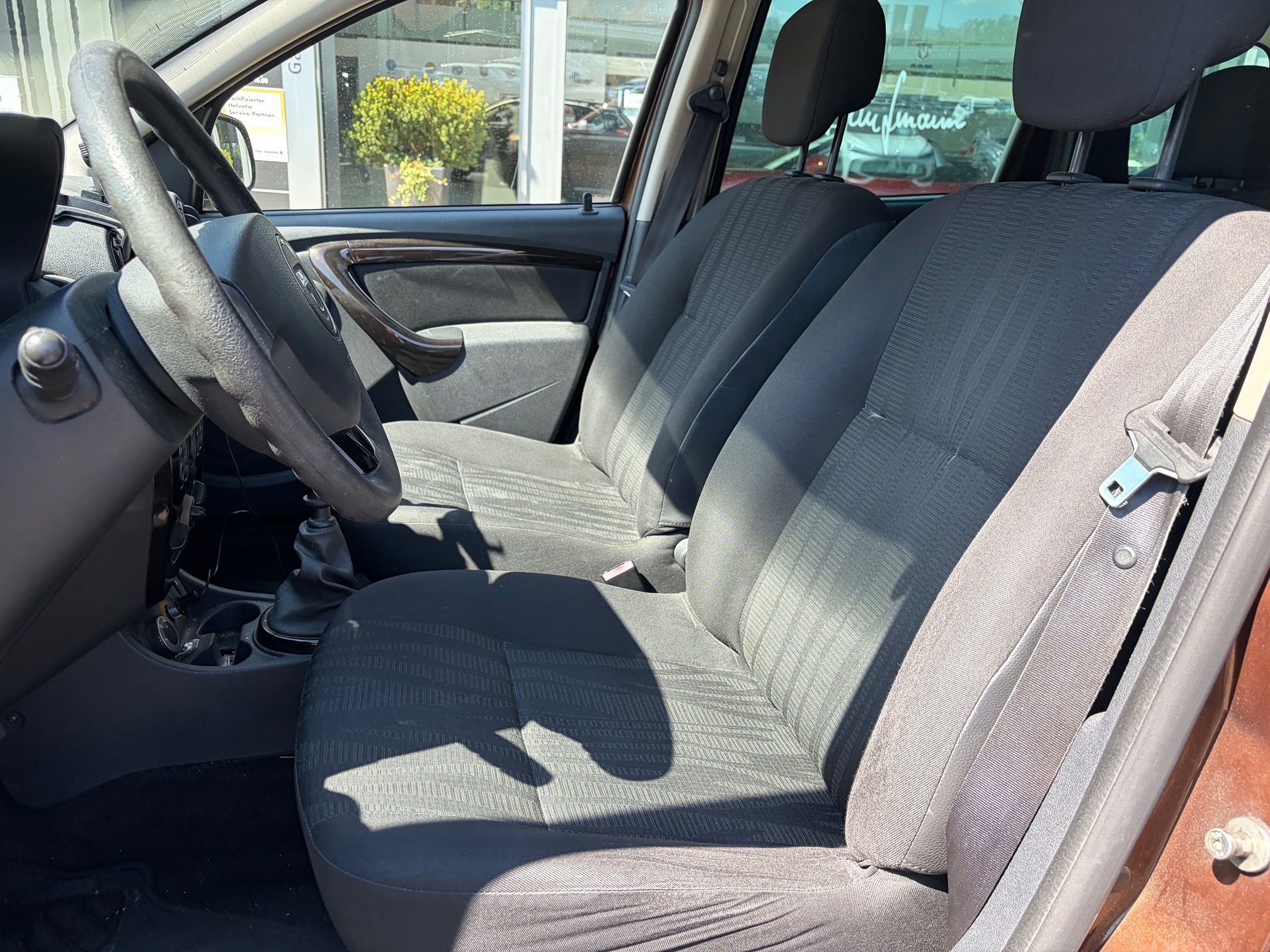 DACIA Duster 1.5dCi 4x4 — zdjęcie 14