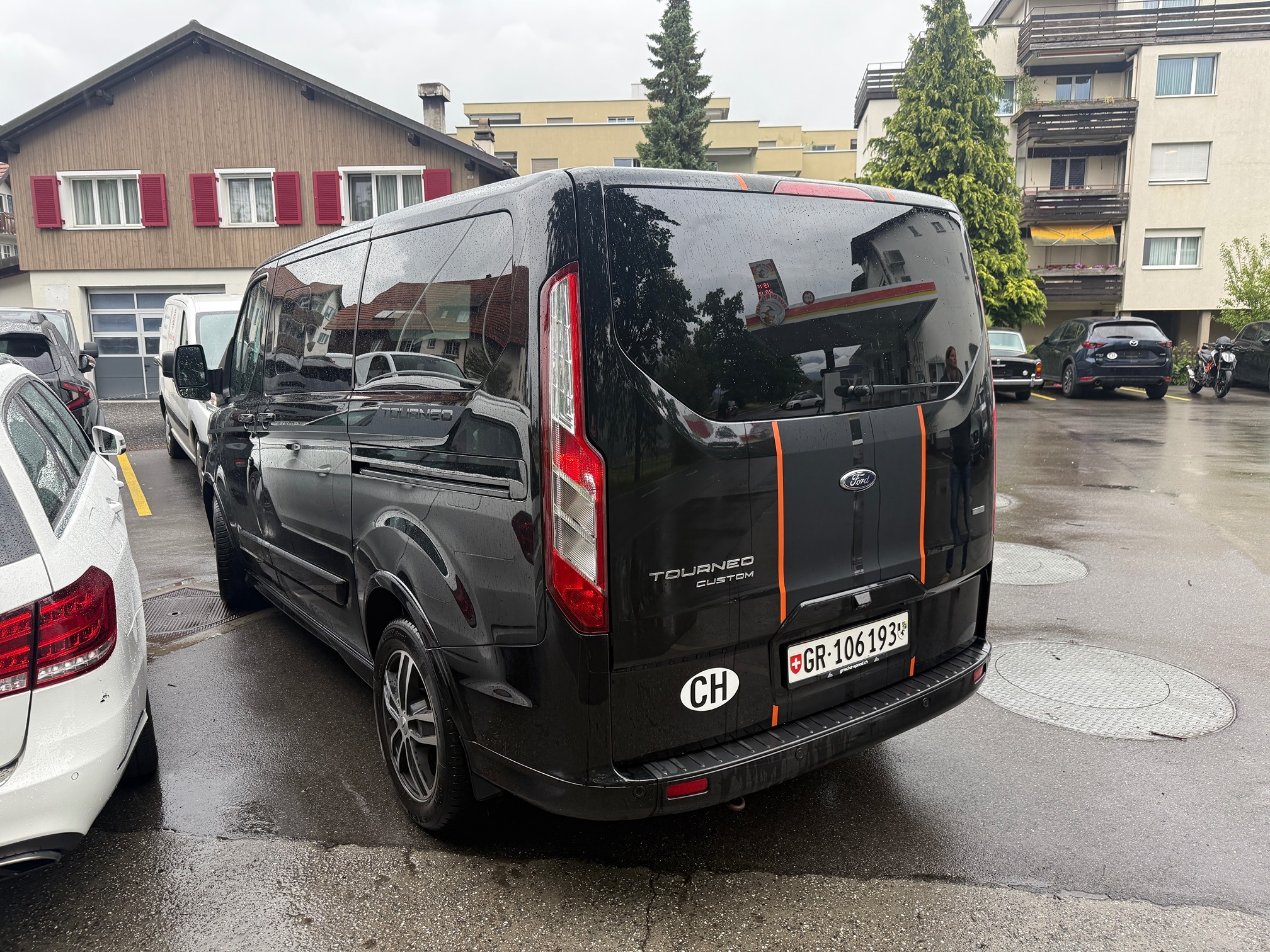 FORD Tourneo Custom — zdjęcie 4