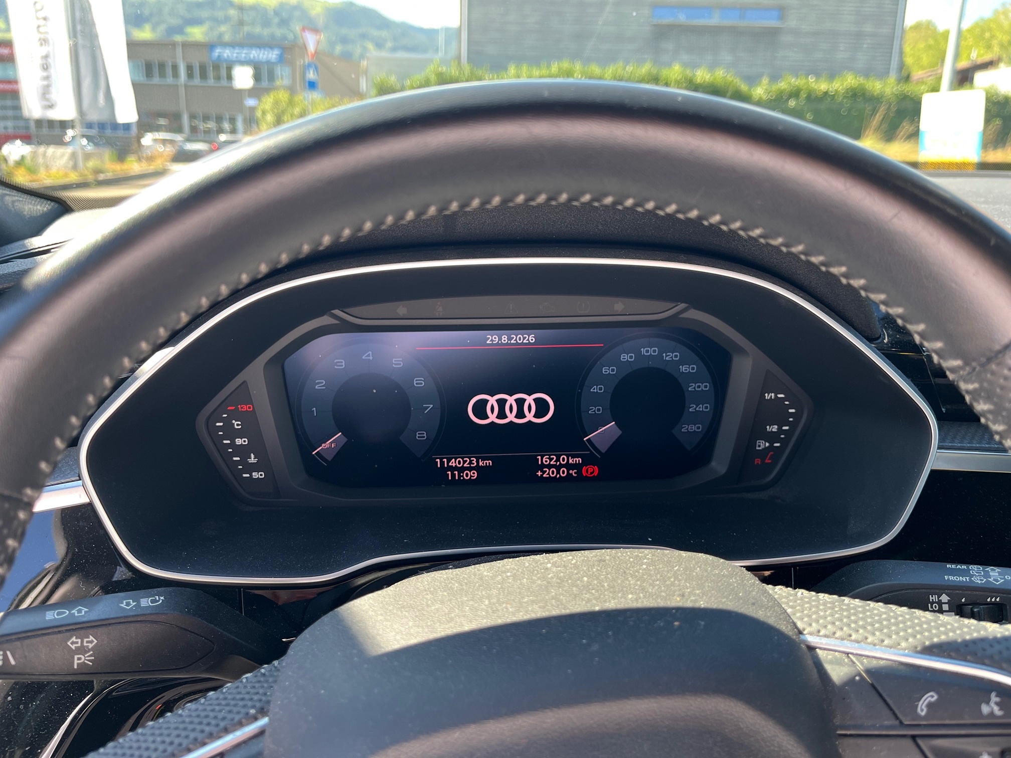 AUDI Q3 35 TFSI — zdjęcie 14
