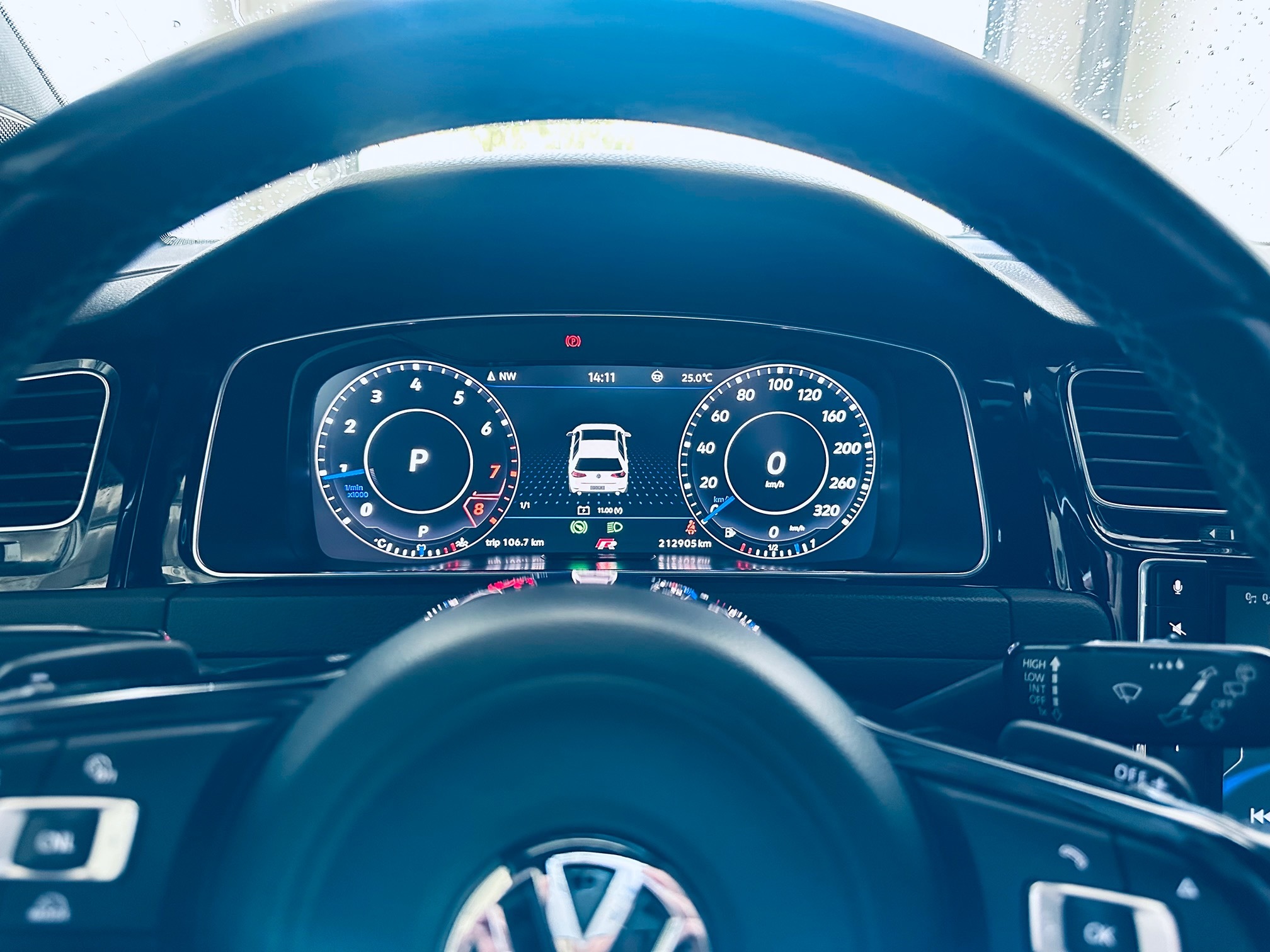 VW Golf VII R 5T — zdjęcie 11