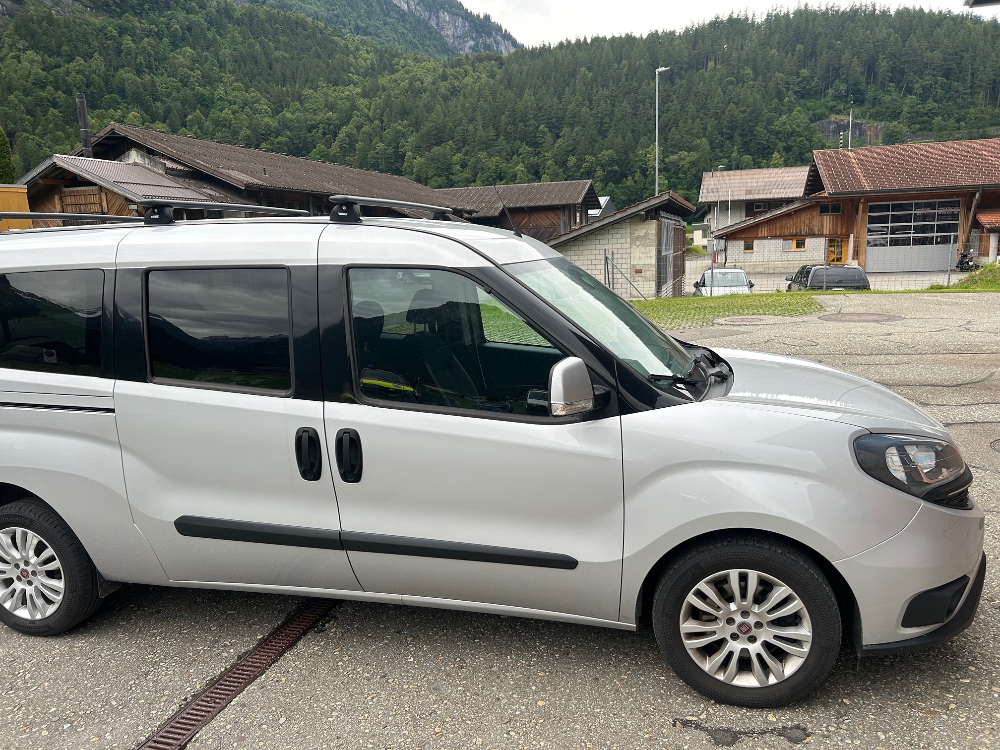 FIAT Doblo 1.6 MJ — zdjęcie 9