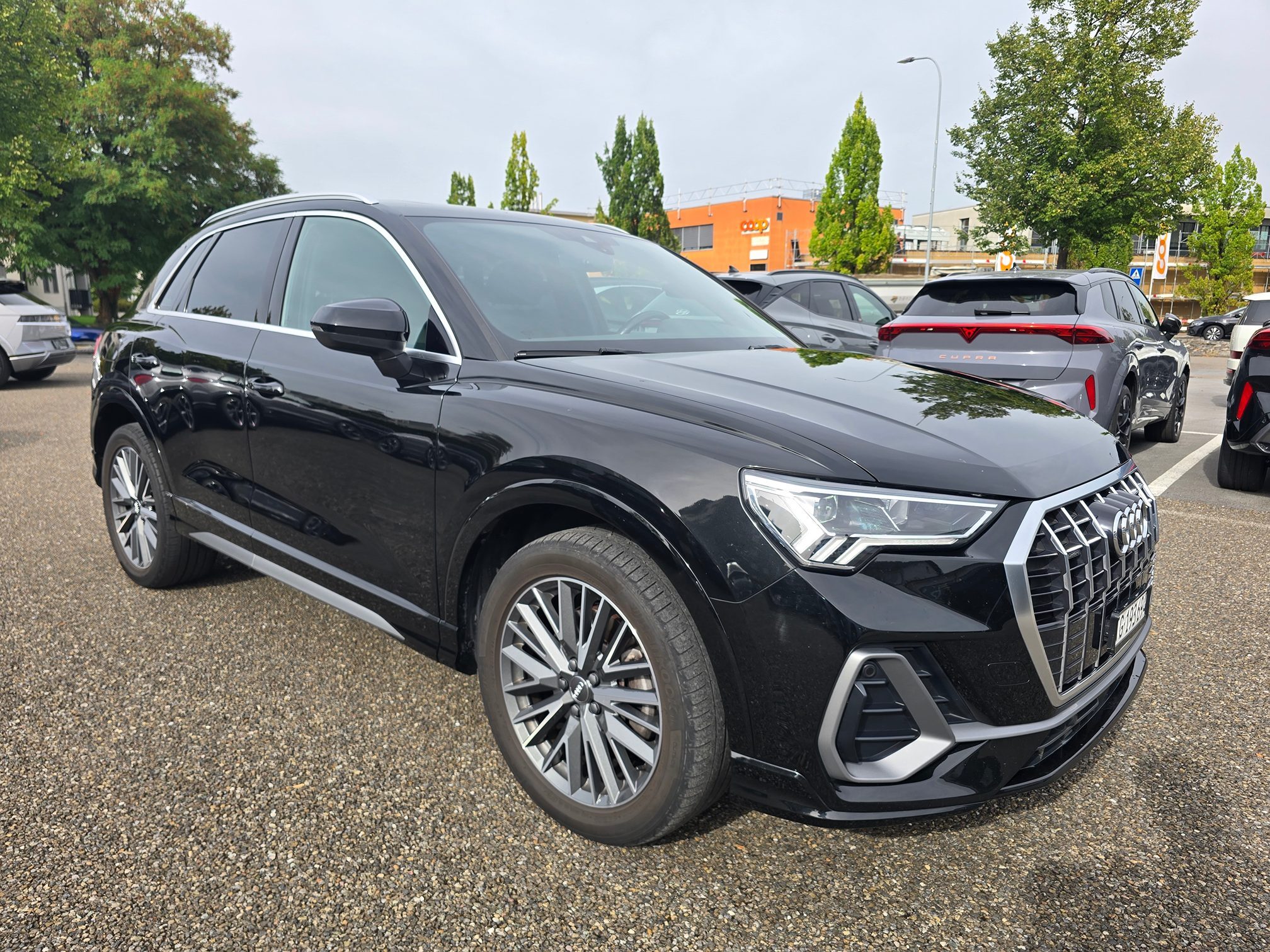 AUDI Q3 45 TFSI S line quattro S-Tronic  — zdjęcie 4