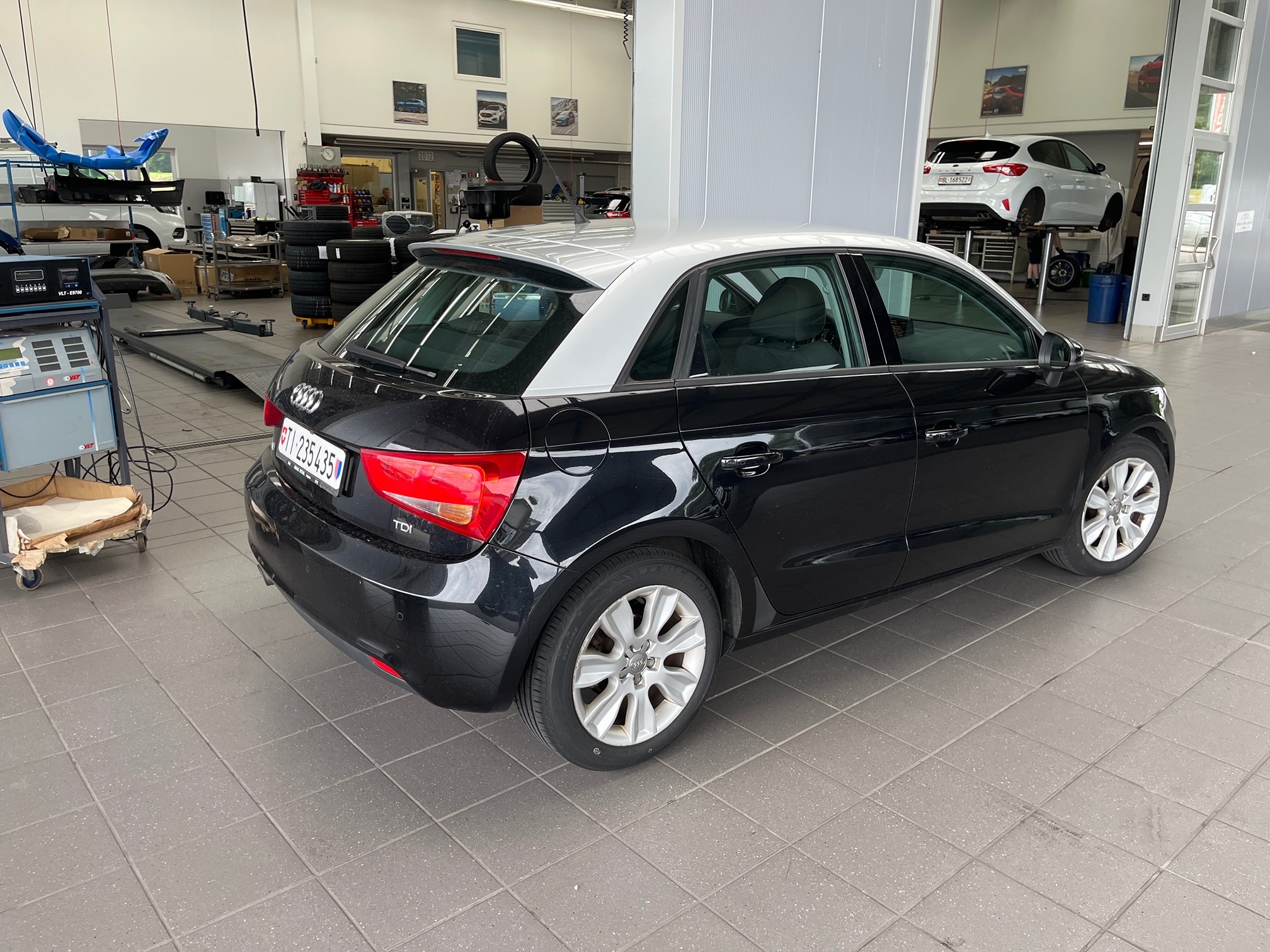 AUDI A1 1.6 SB D 99GR. — zdjęcie 3