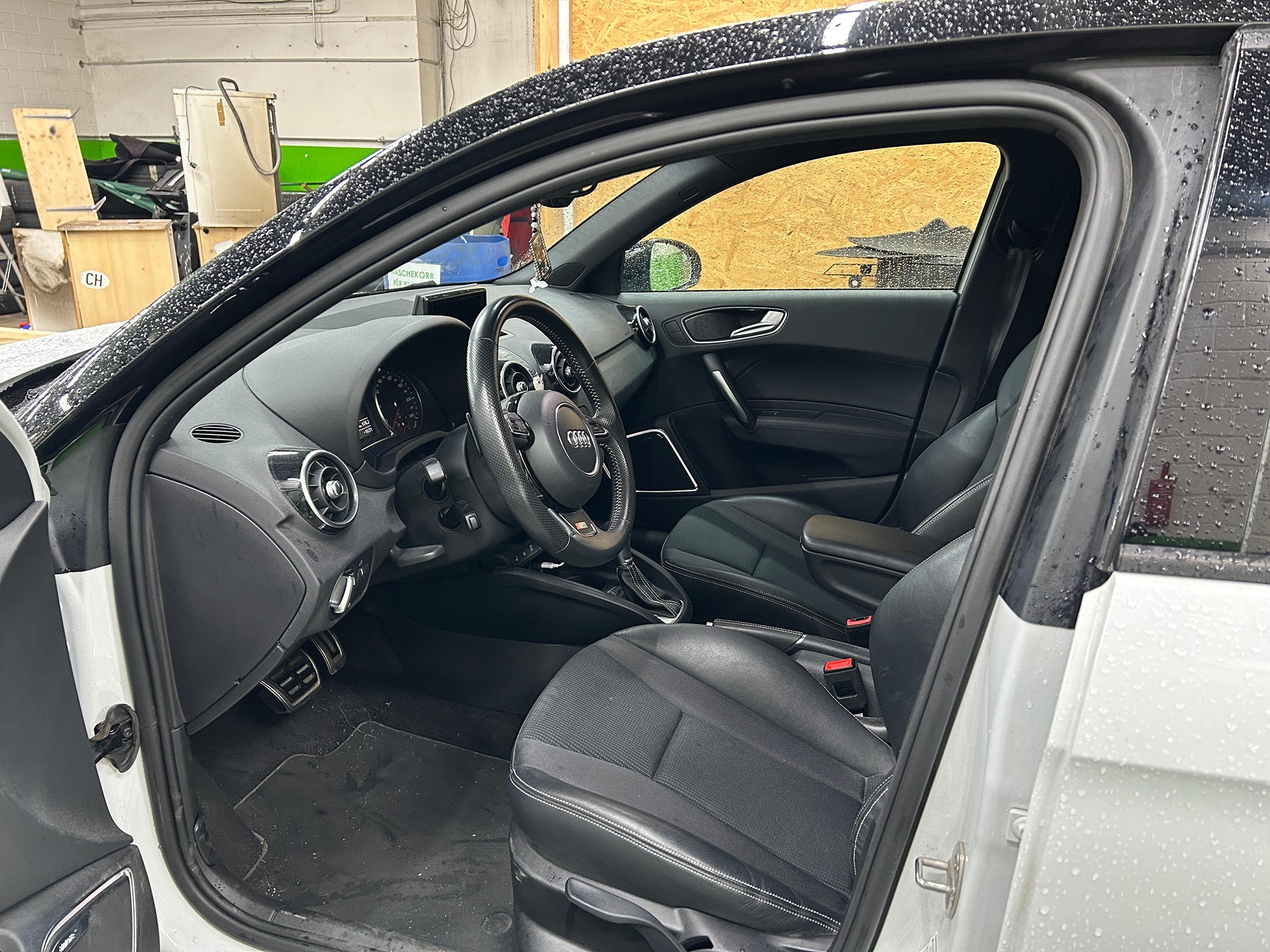 AUDI A1 SB 1.4TFSI — zdjęcie 7