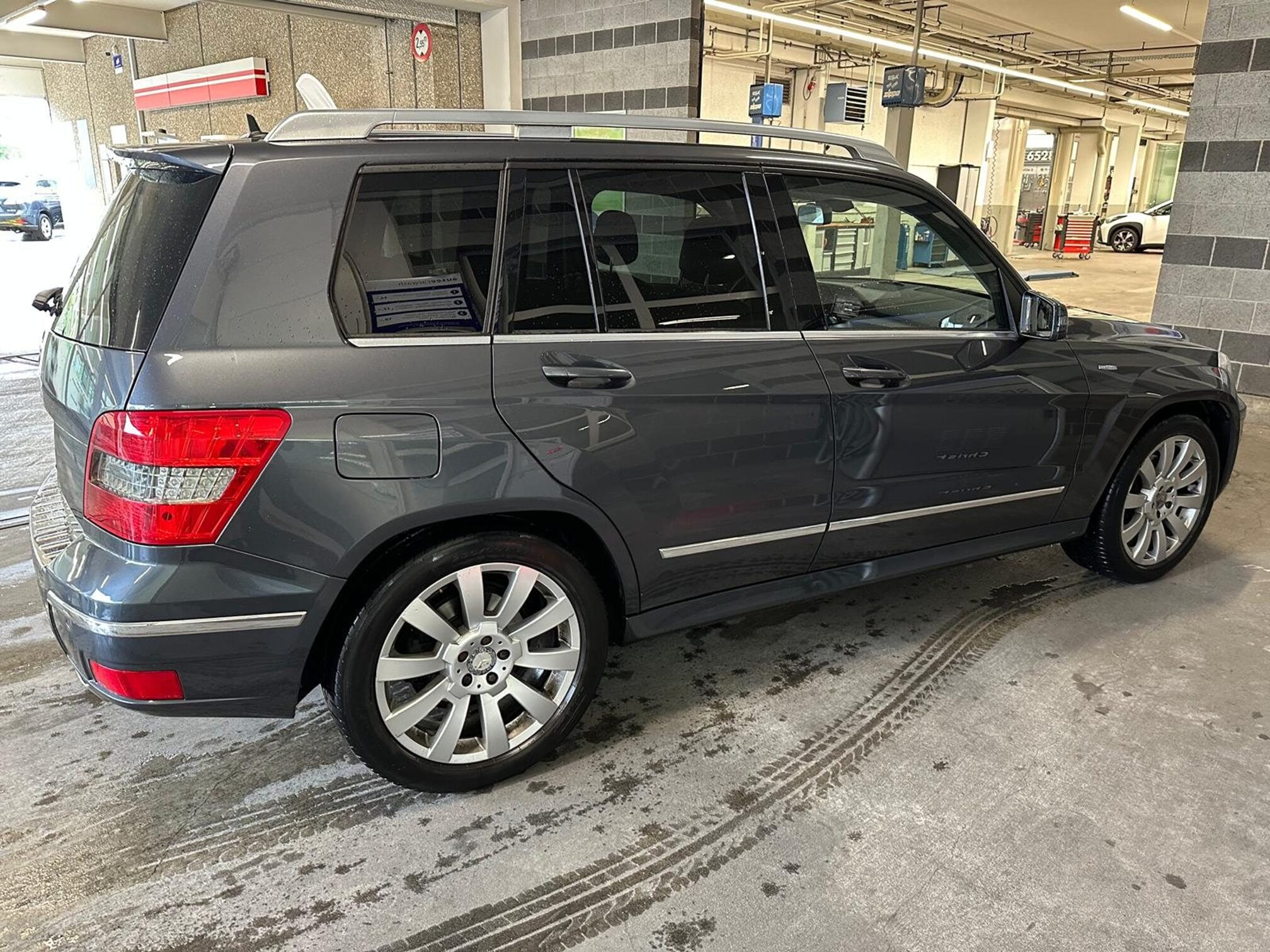 MERCEDES-BENZ GLK 220 CDI — zdjęcie 10