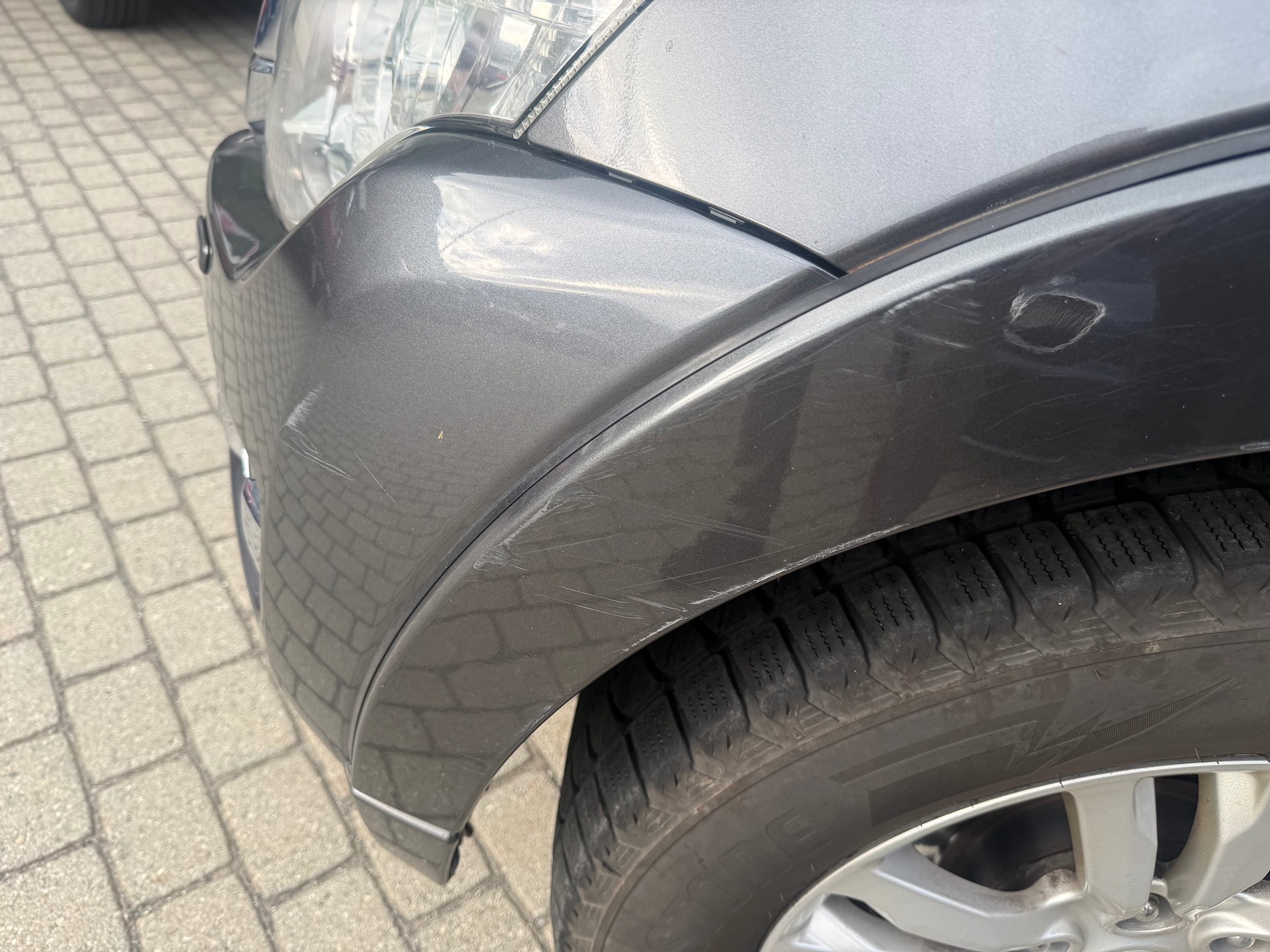 MITSUBISHI Pajero — zdjęcie 14